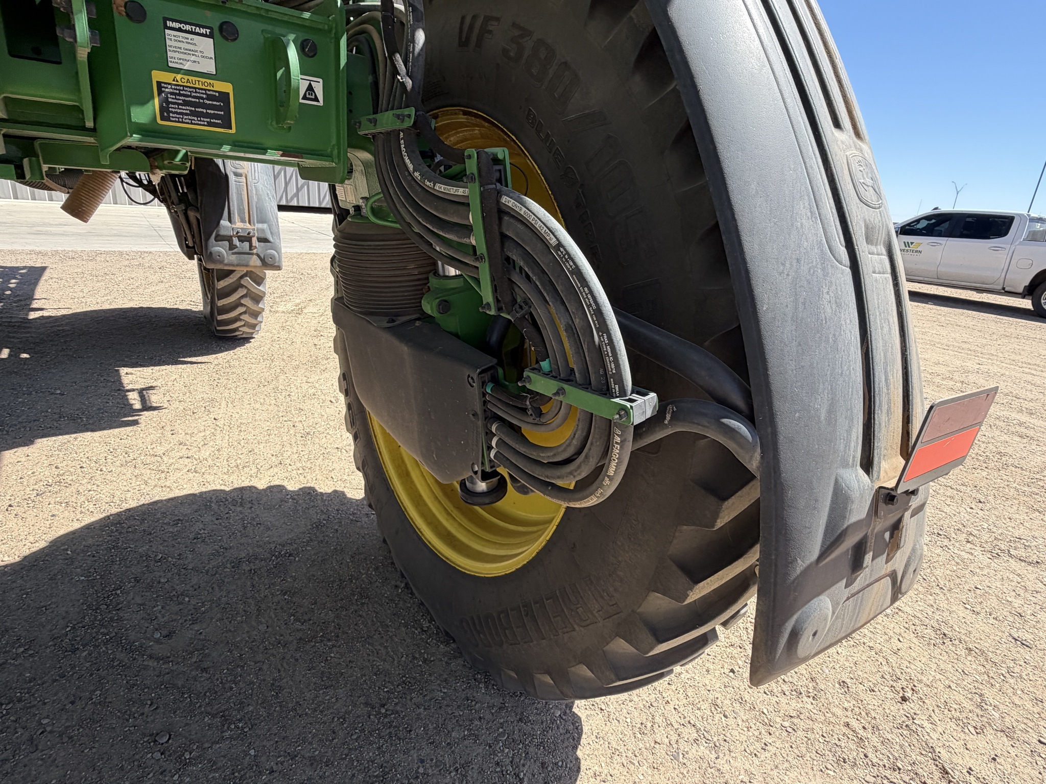 2024 John Deere 616R Self-Propelled Sprayer