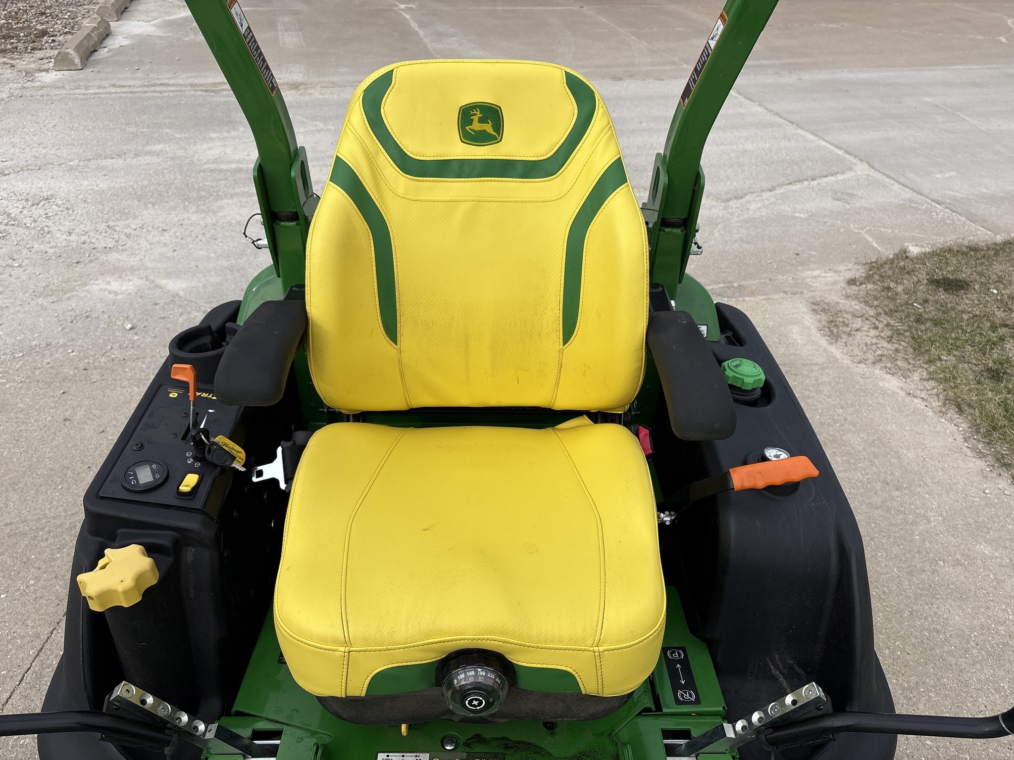 2025 John Deere Z997R Lawn Mower