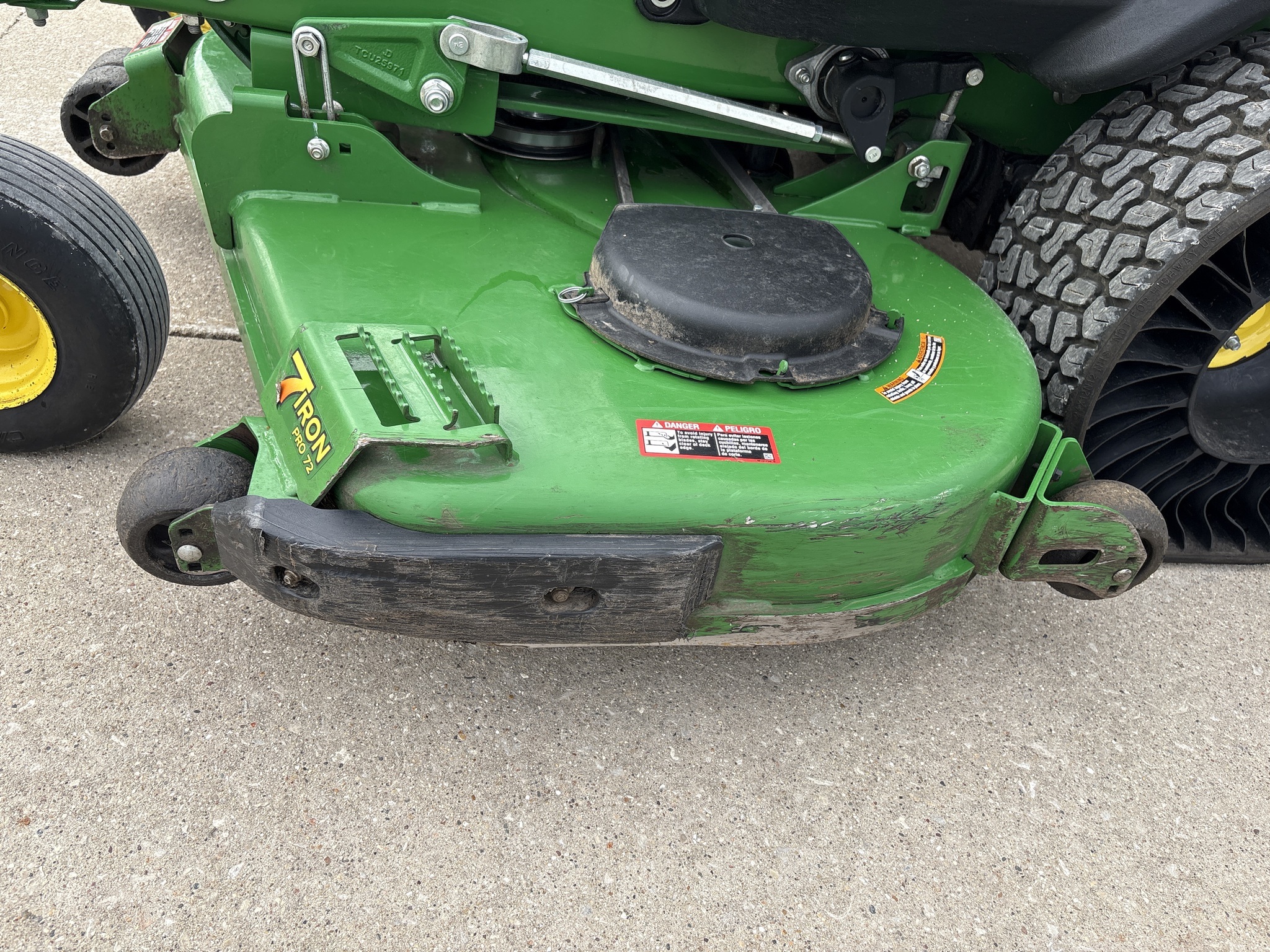 2025 John Deere Z970R Lawn Mower