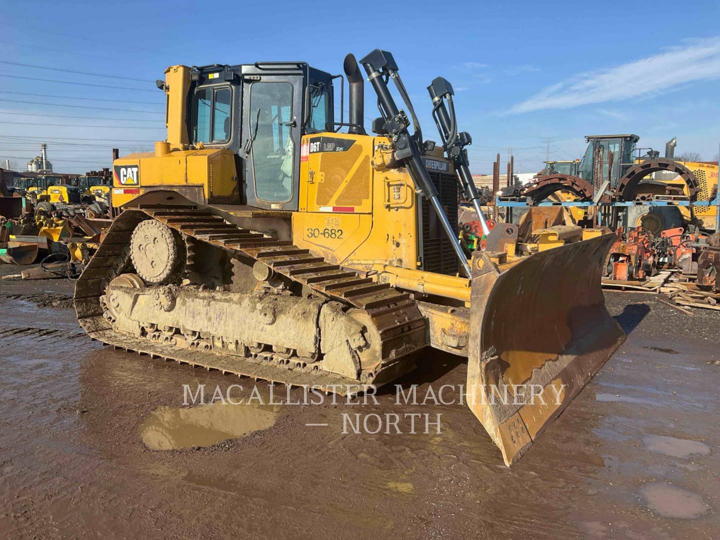 2013 Caterpillar D6T Dozer