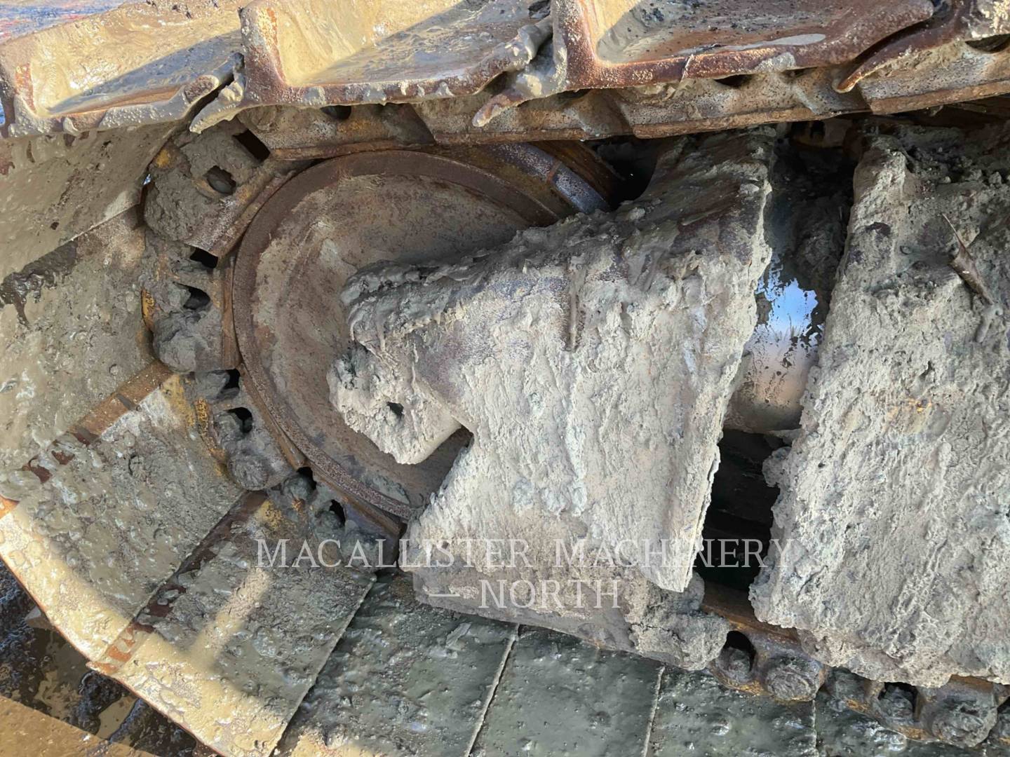 2013 Caterpillar D6T Dozer