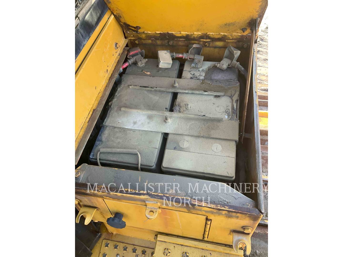 2013 Caterpillar D6T Dozer