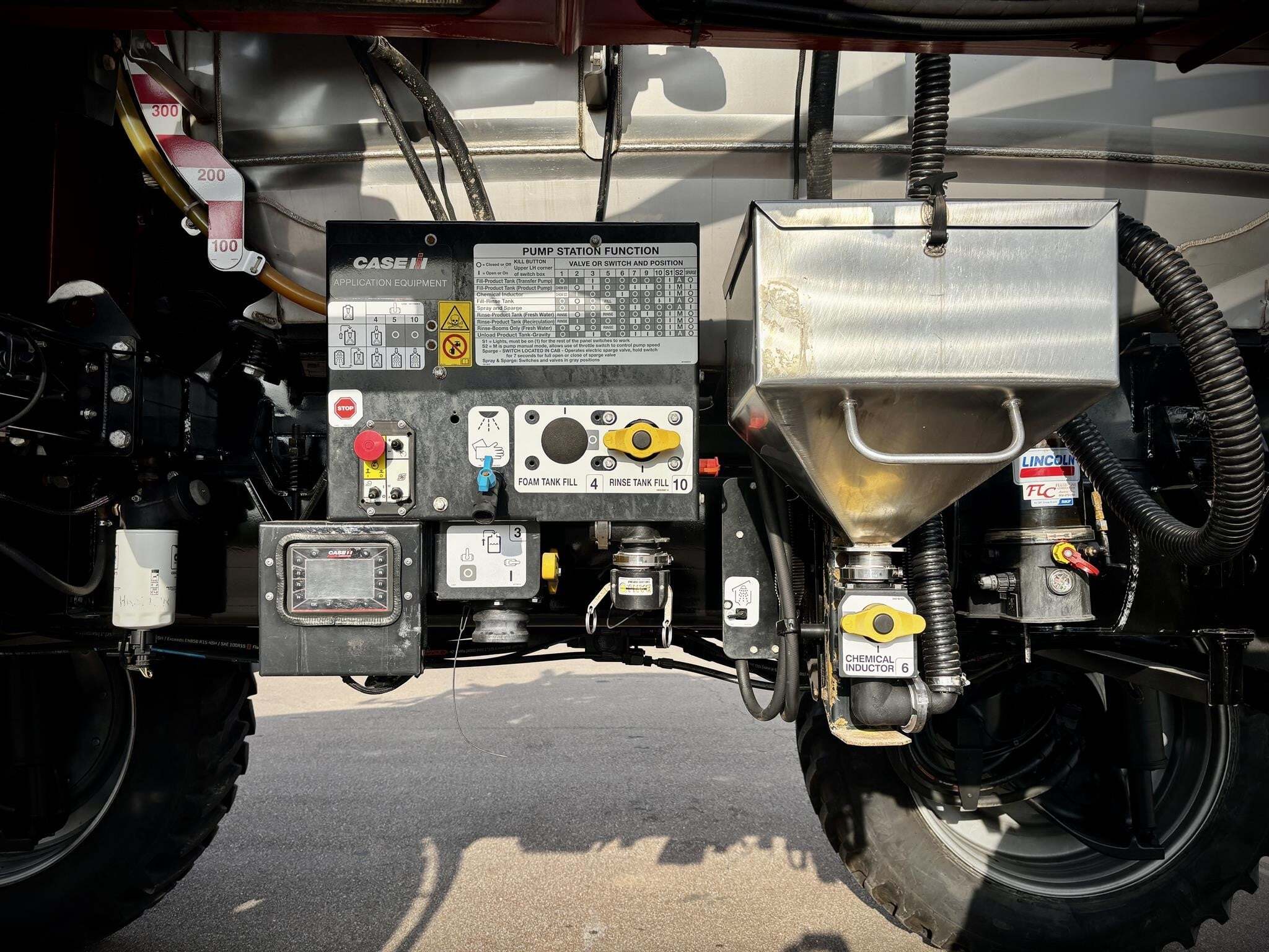 2019 Case IH TRIDENT 5550 Self-Propelled Sprayer