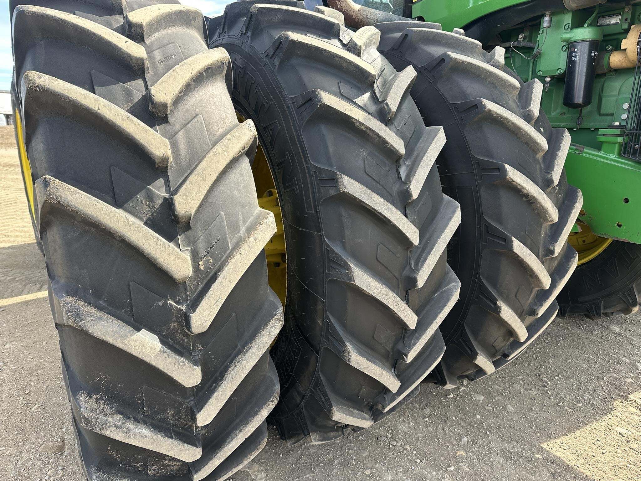 2004 John Deere 9420 Tractor