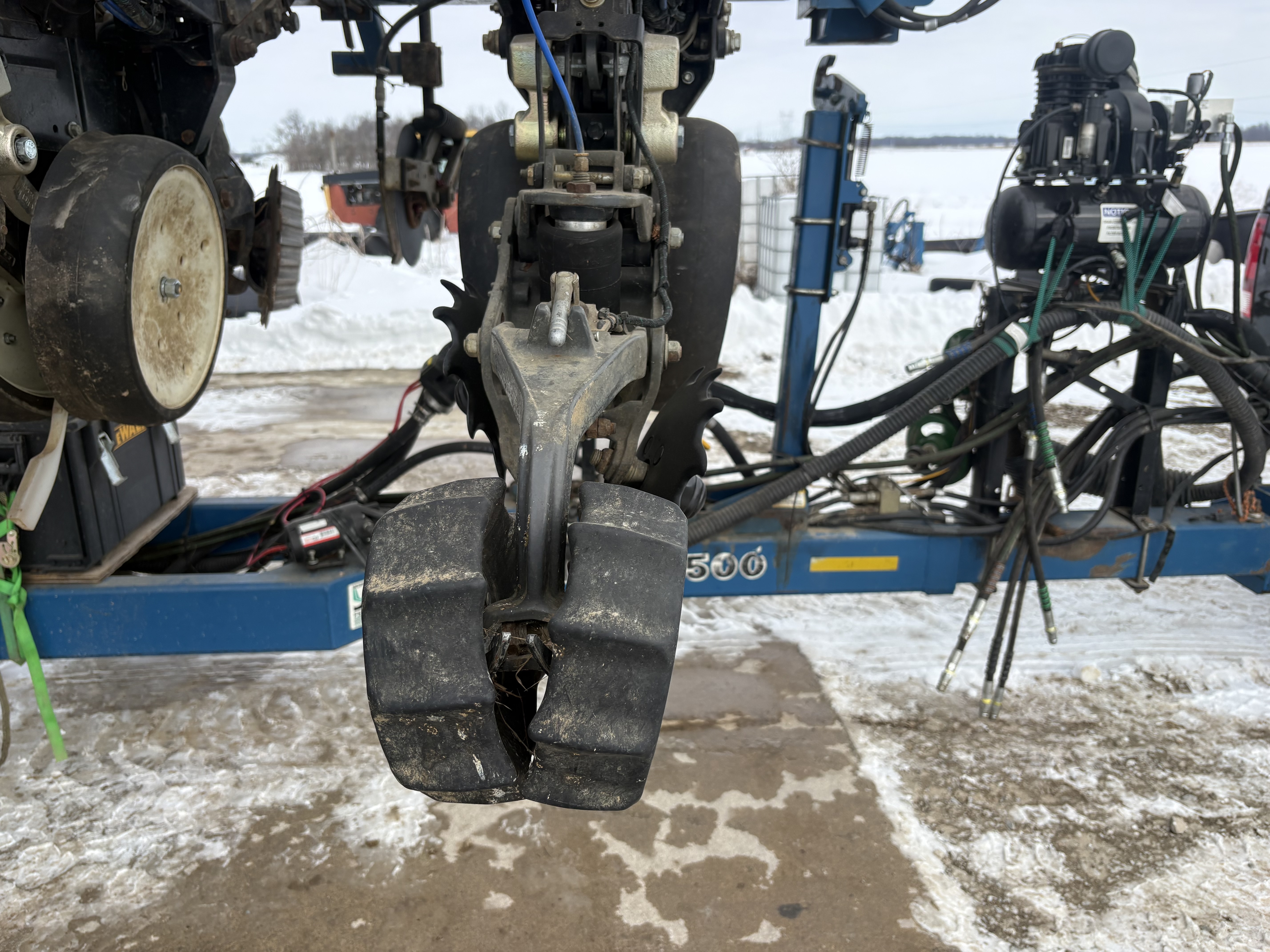2002 Kinze 3500 Planter