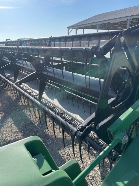  John Deere 625F Platform