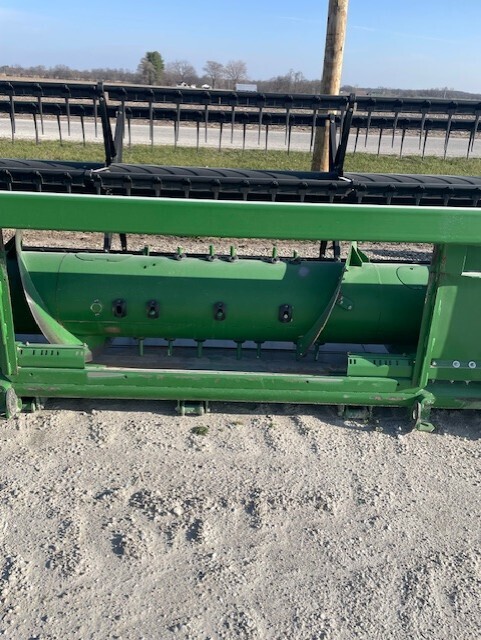  John Deere 625F Platform