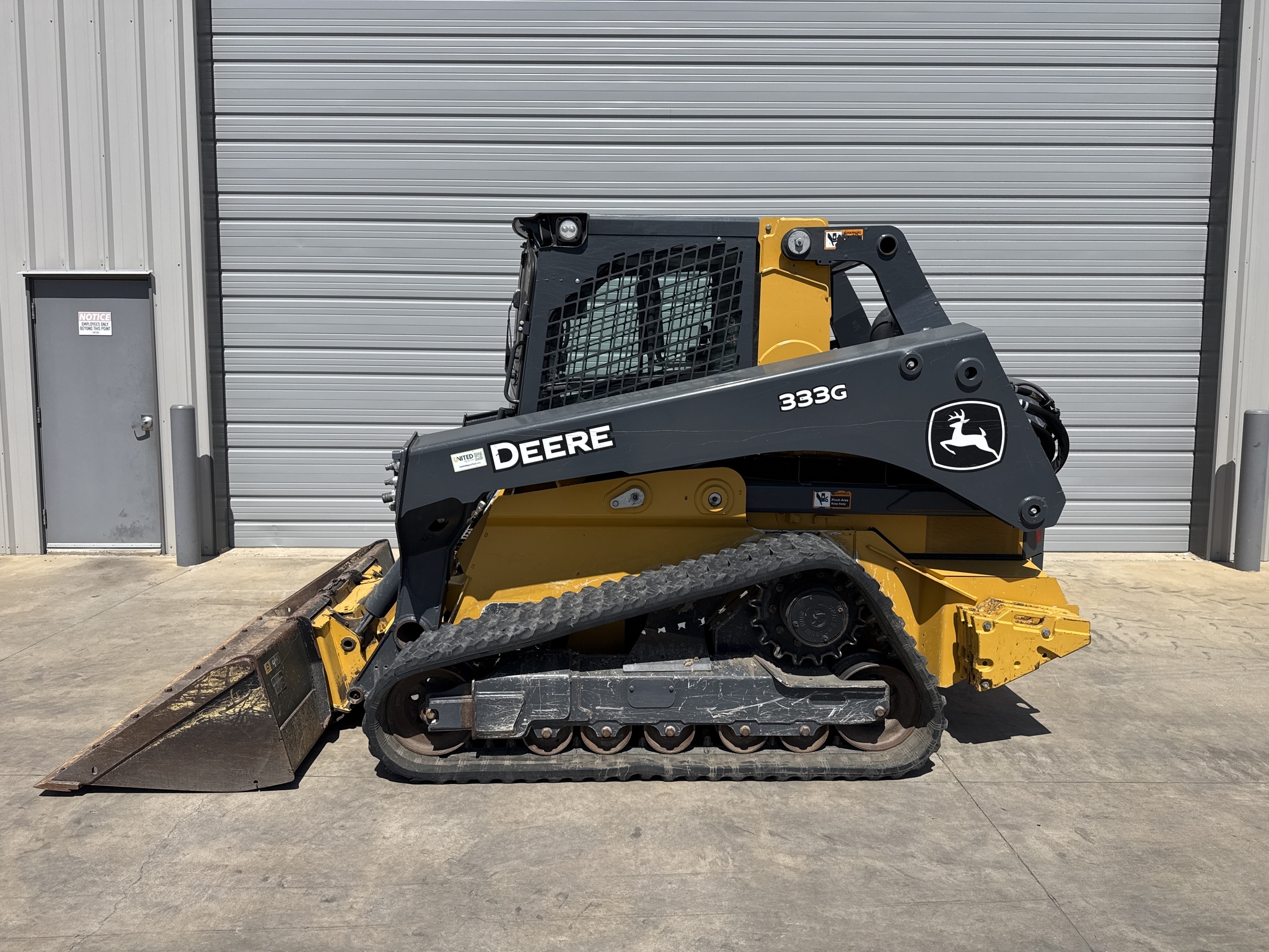 2023 Deere 333G Skid Steer