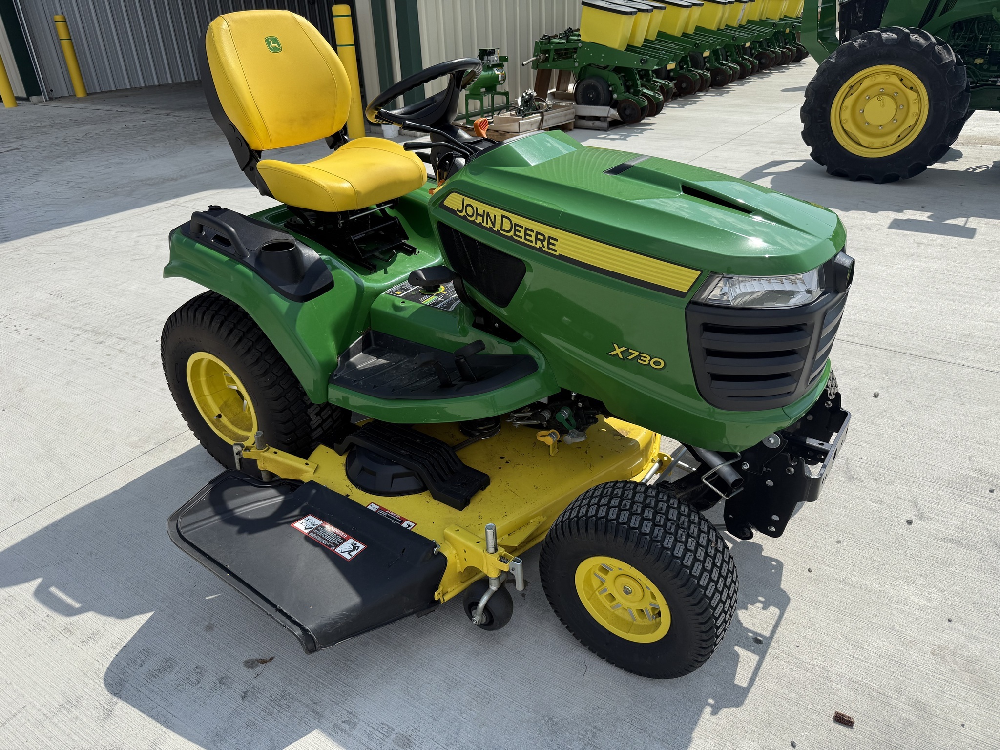 2022 John Deere X730 Lawn Mower