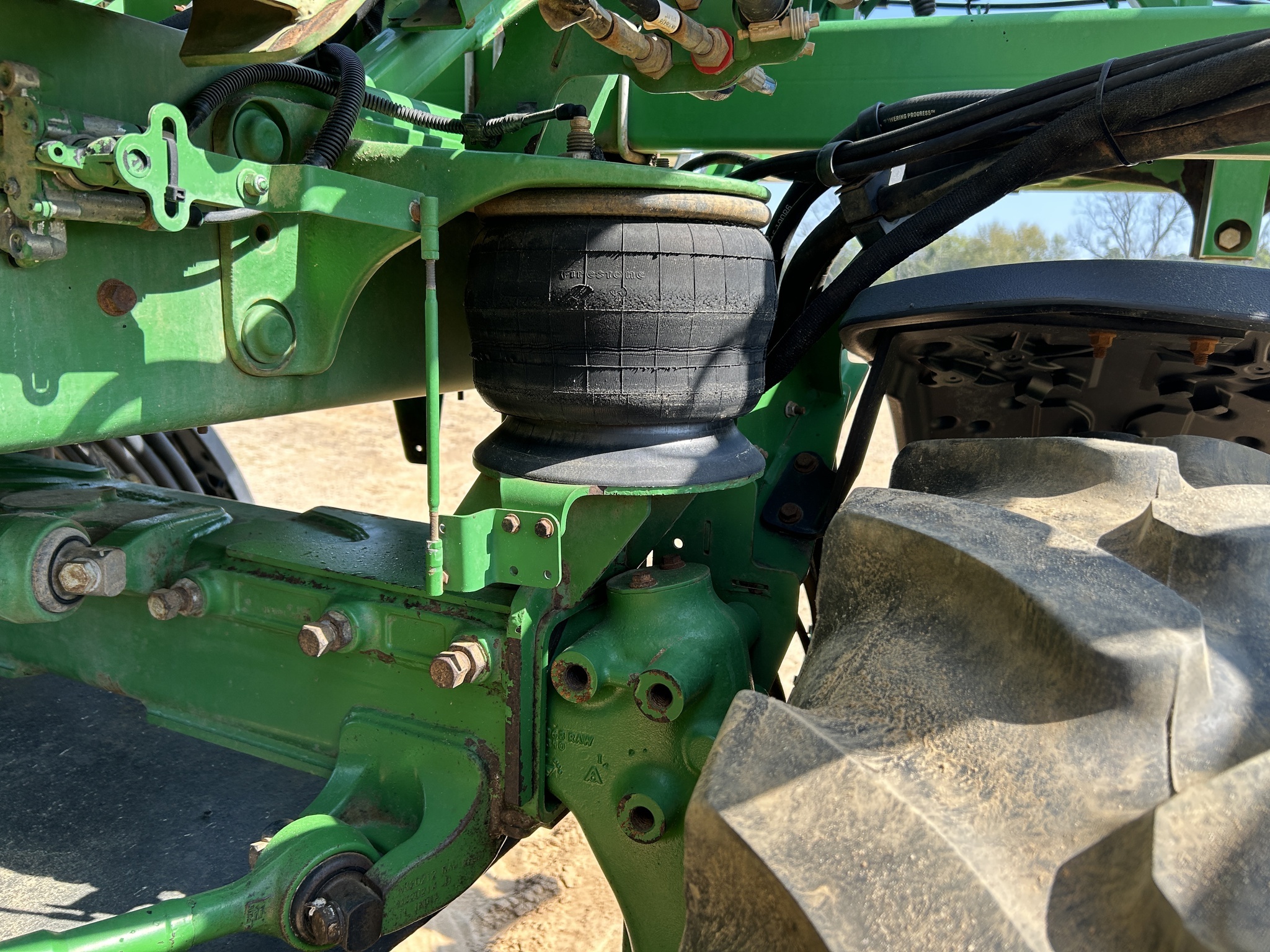 2016 John Deere R4023 Self-Propelled Sprayer