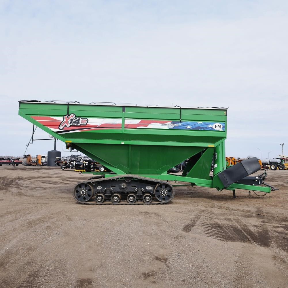 2024 J&M 1412-20T Grain Cart