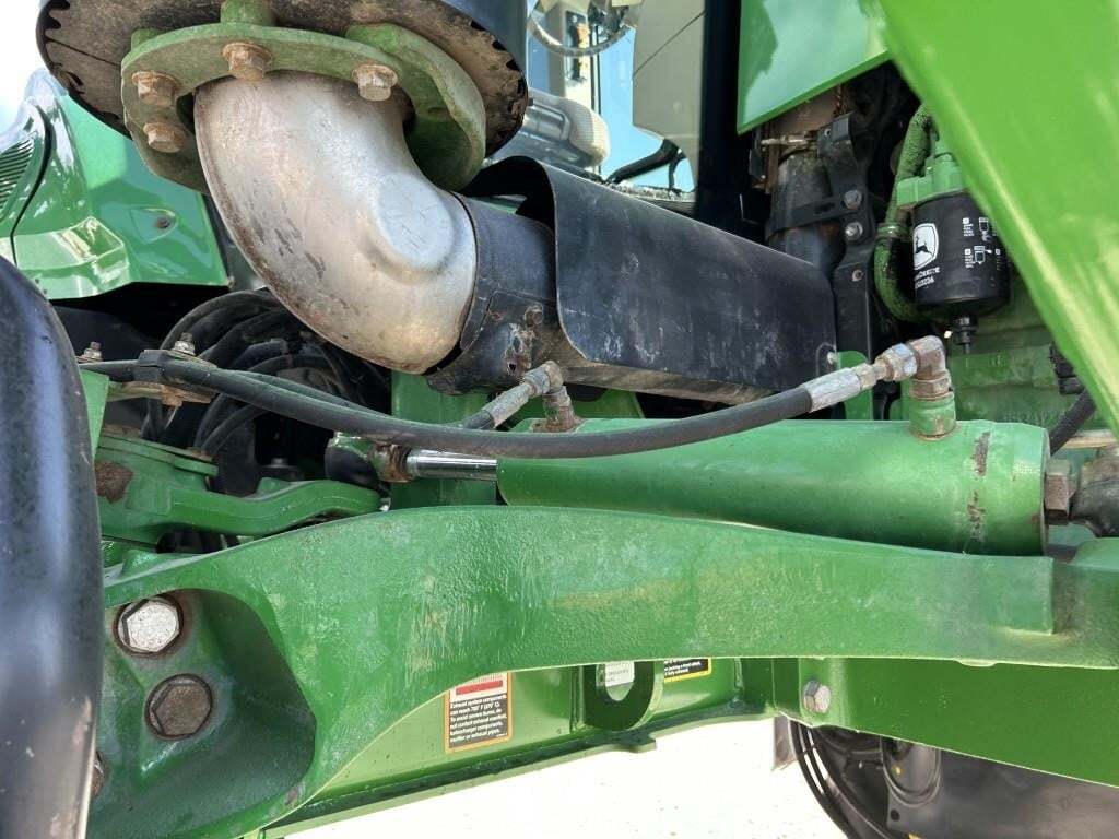2015 John Deere R4030 Self-Propelled Sprayer