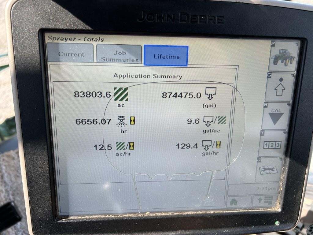 2015 John Deere R4030 Self-Propelled Sprayer
