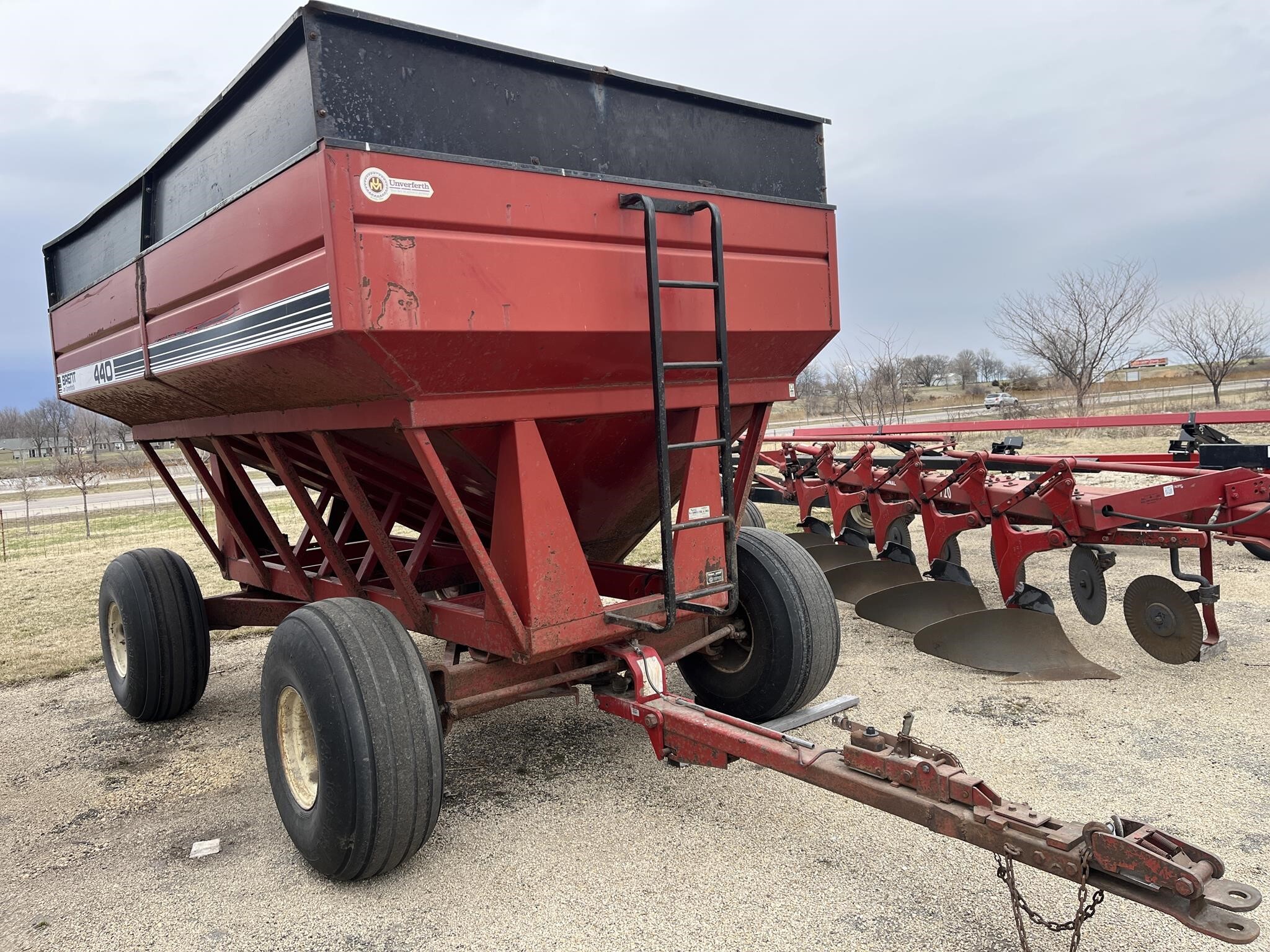  Brent 440 Gravity Wagon