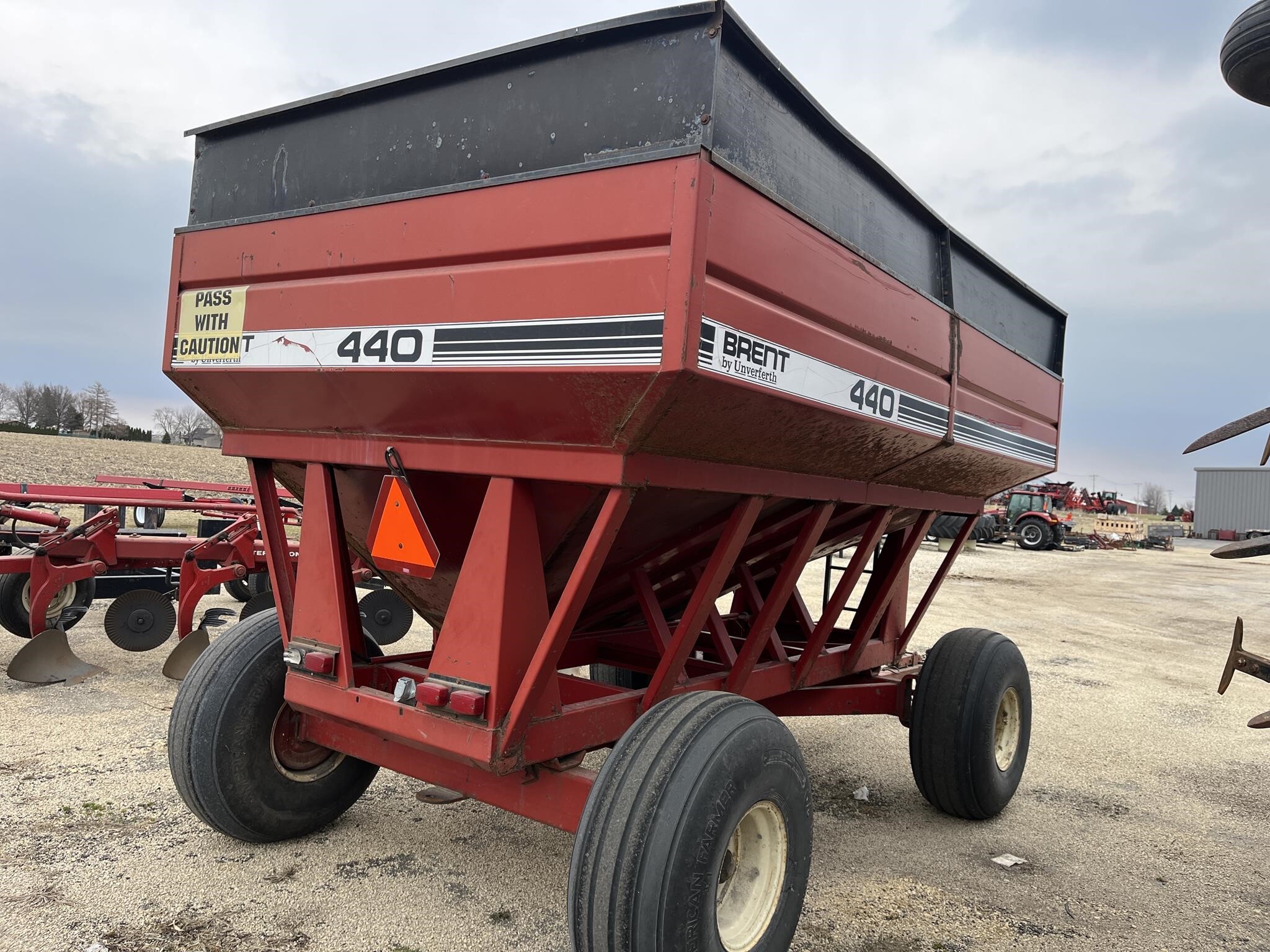  Brent 440 Gravity Wagon