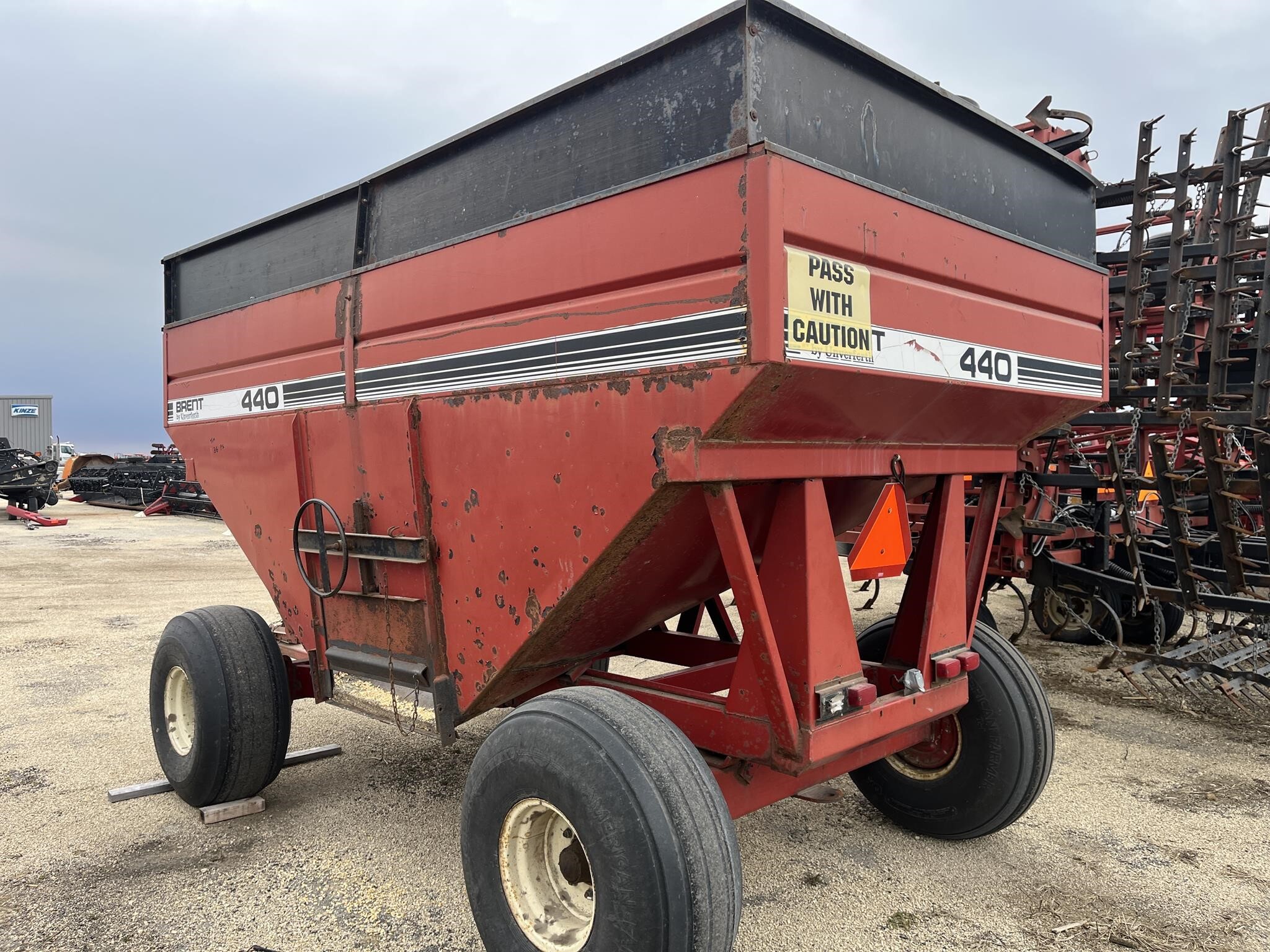  Brent 440 Gravity Wagon