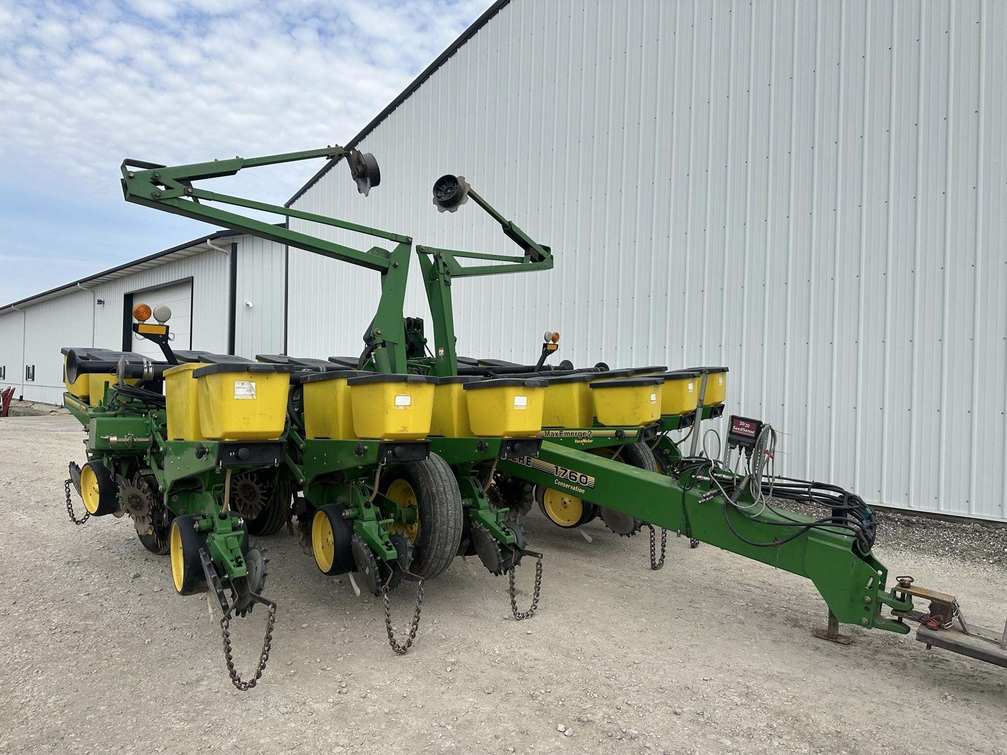1996 John Deere 1760 Planter