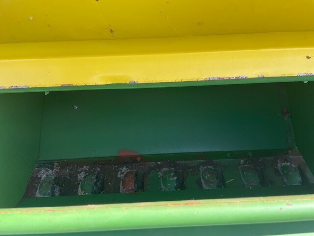  John Deere 8300 Drill