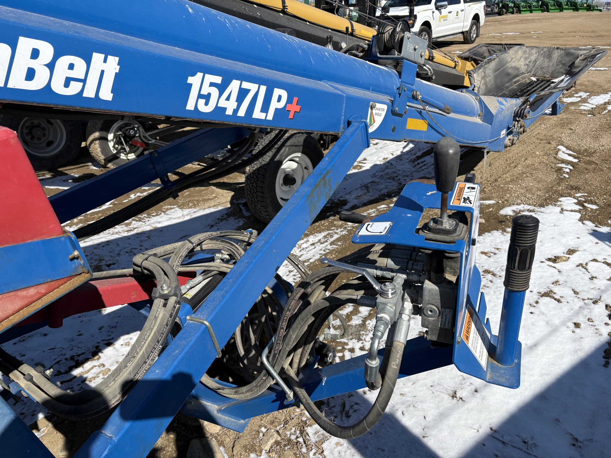 2019 Brandt 1547LP+ Augers and Conveyor
