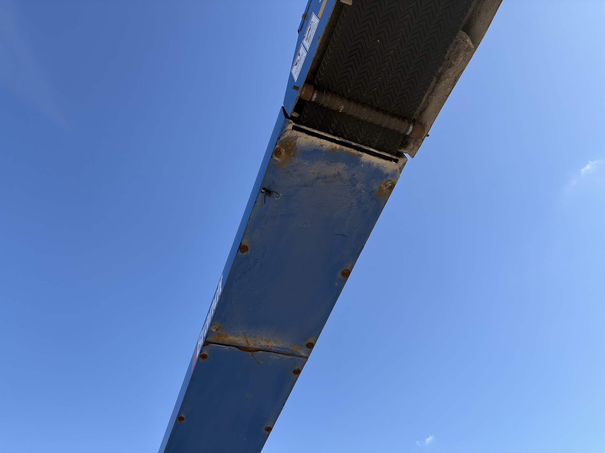 2019 Brandt 1547LP+ Augers and Conveyor