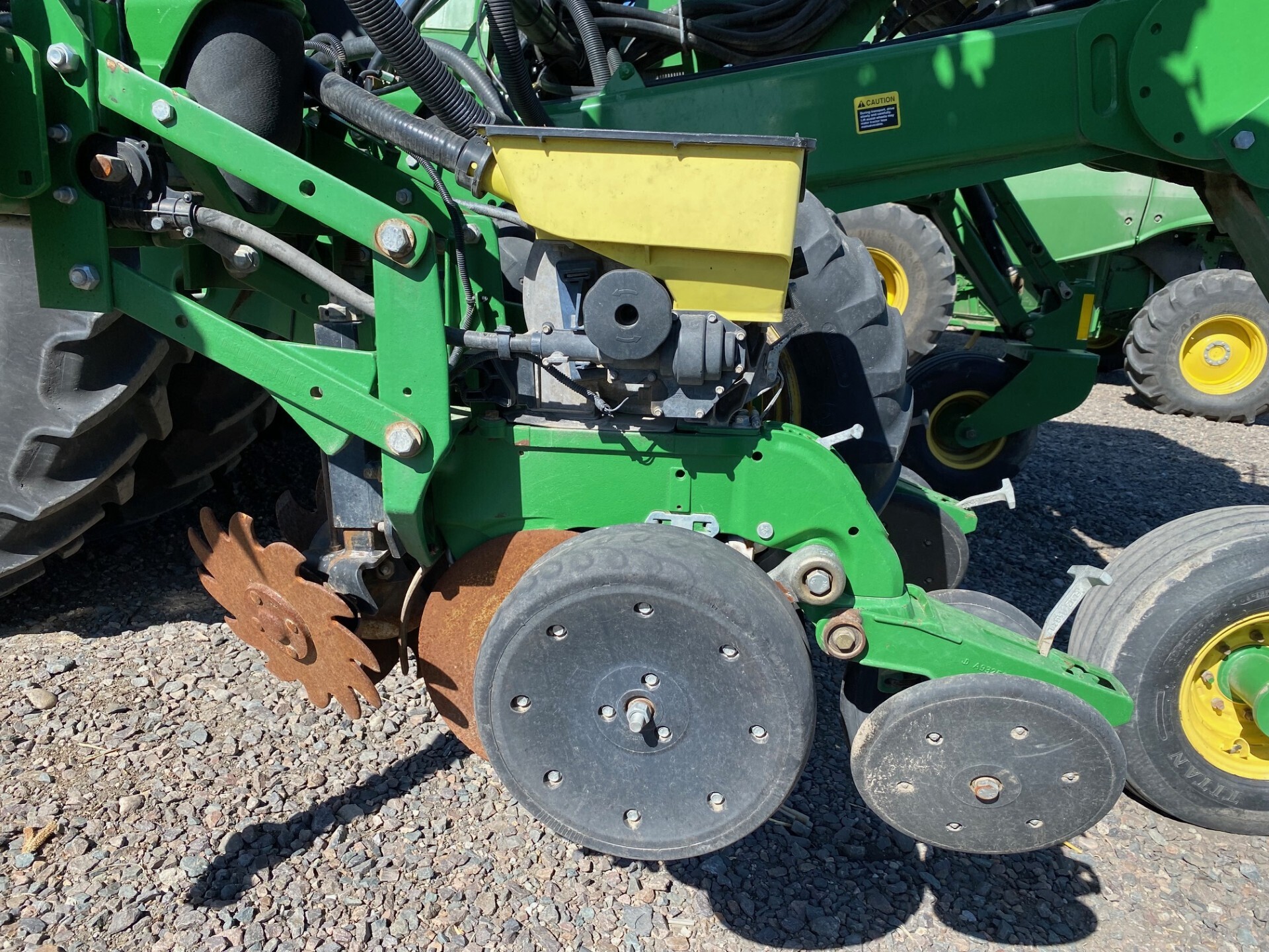 2016 John Deere 1725 CCS Planter