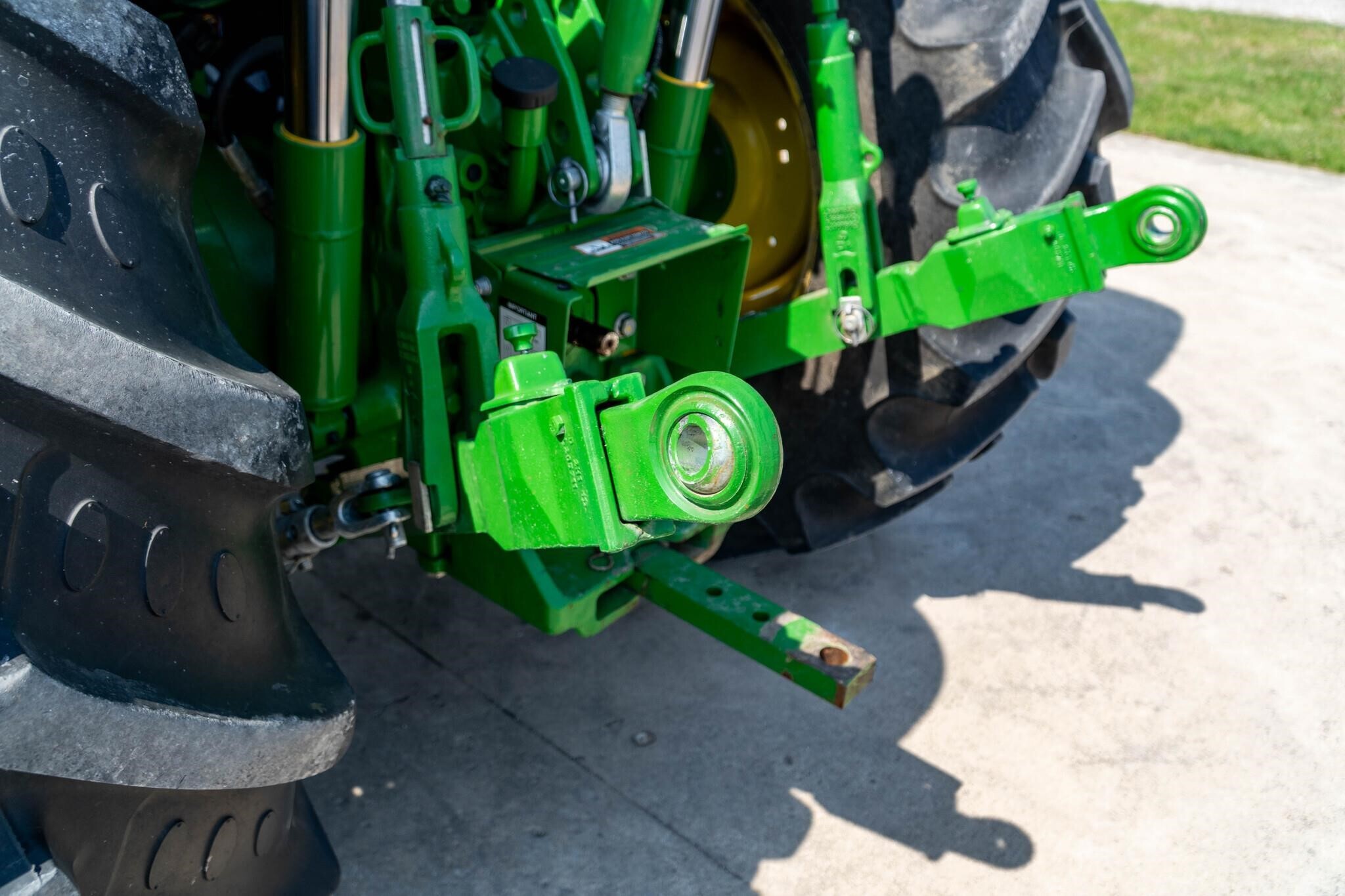 2023 John Deere 5105M Tractor
