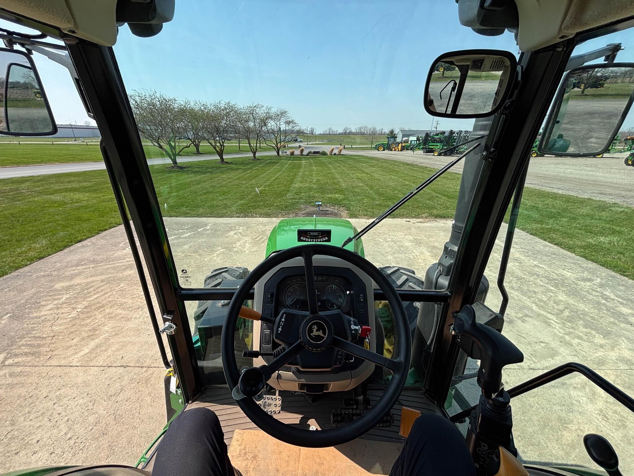 2023 John Deere 5105M Tractor