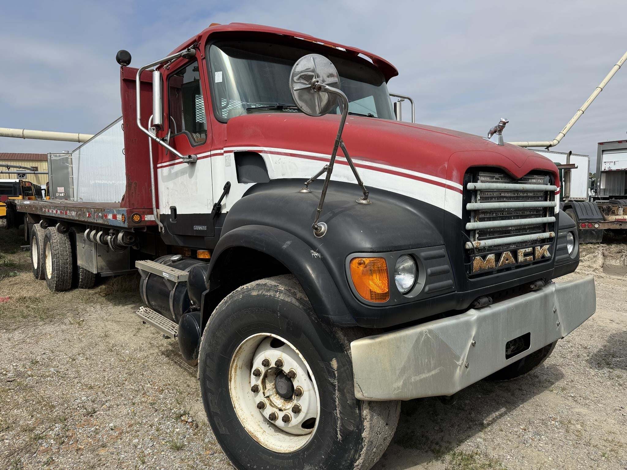 2007 Mack Granite CV713 Dump Trucks/Trailer