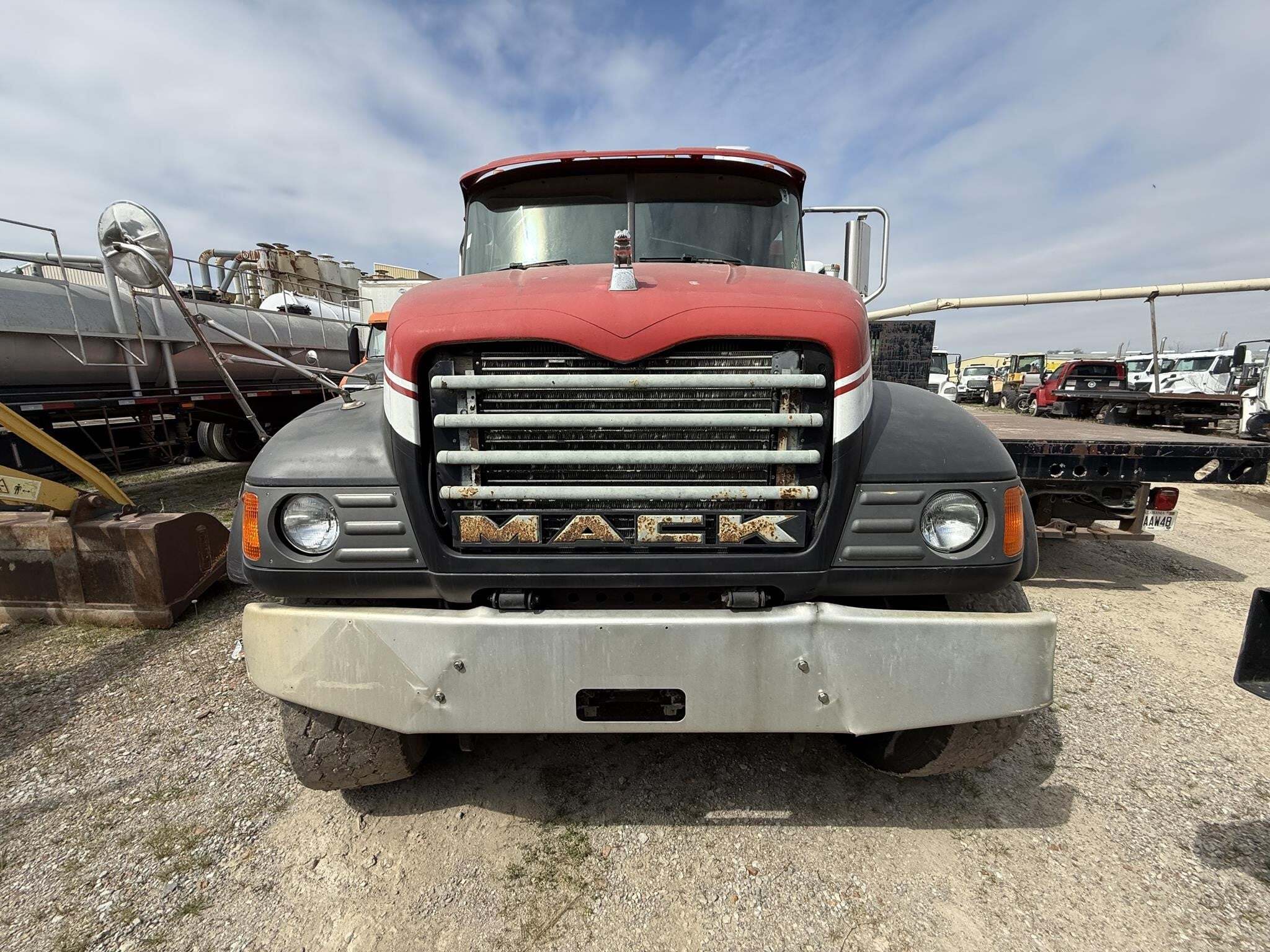 2007 Mack Granite CV713 Dump Trucks/Trailer
