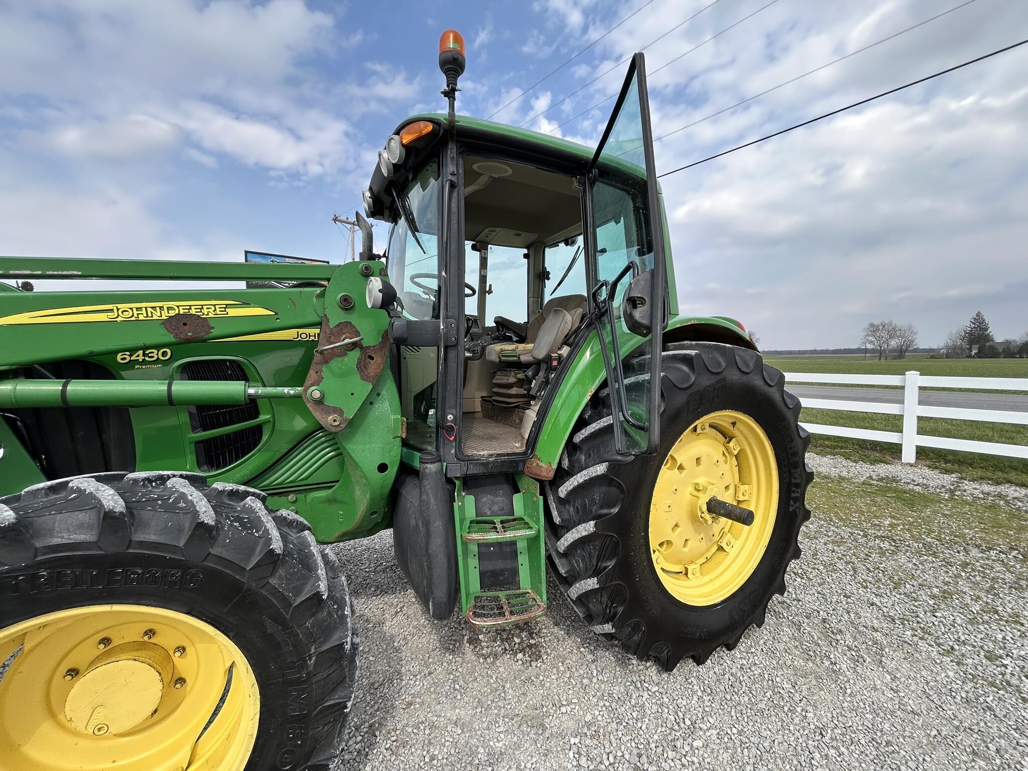 2007 John Deere 6430 Premium Tractor