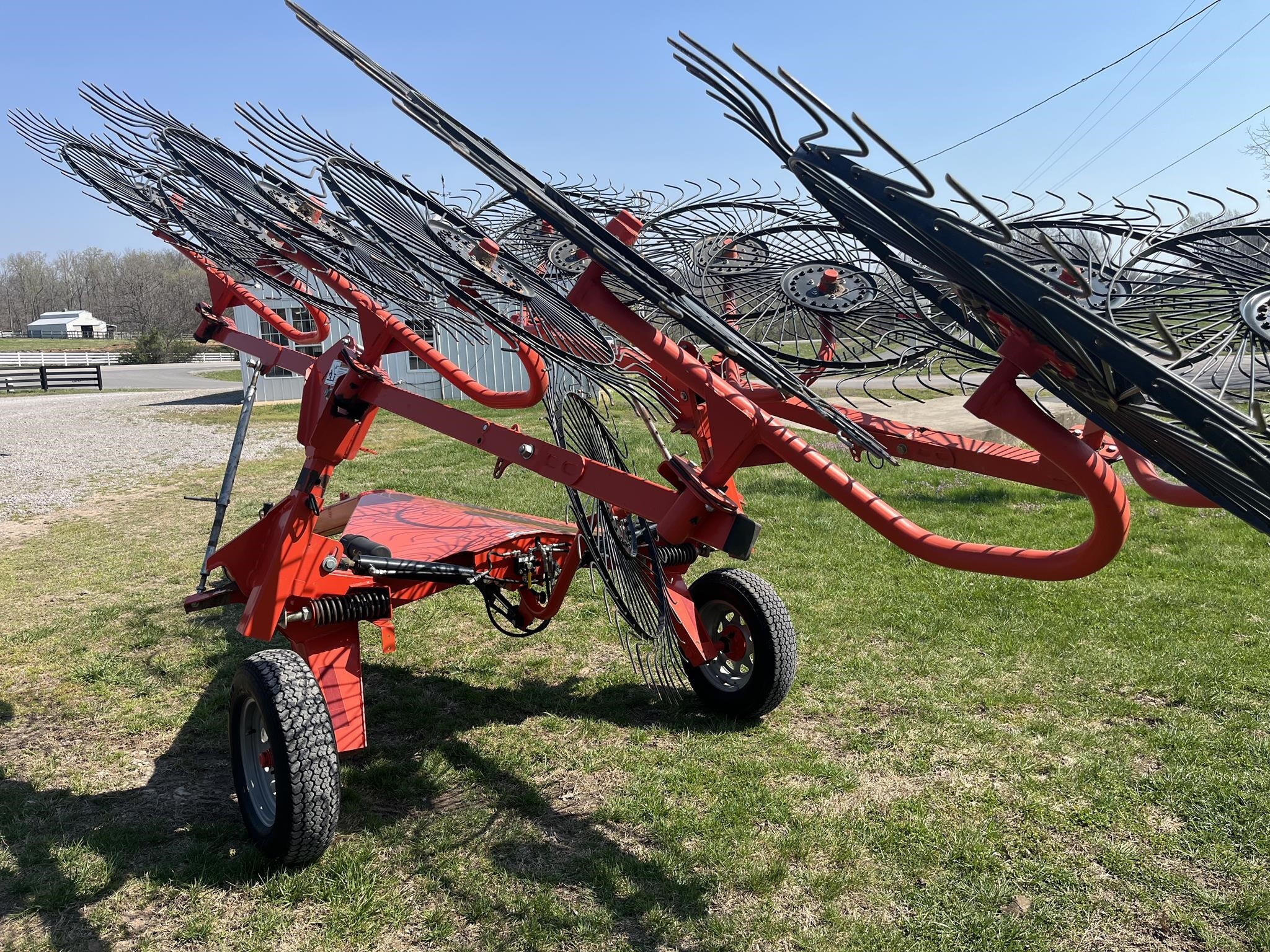 Kuhn SR112GII Rake - $7,900 | Machinery Pete