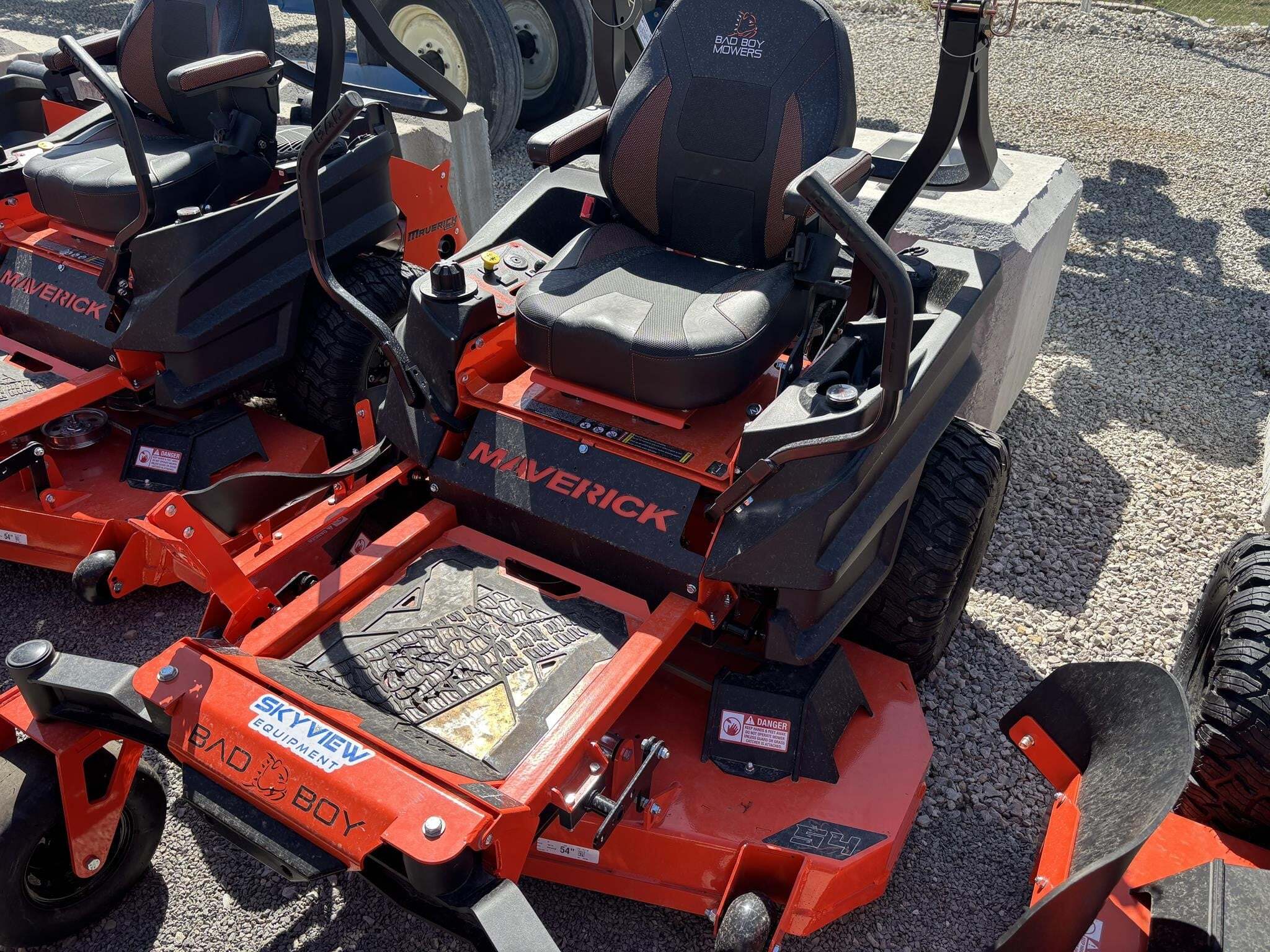 2026 Bad Boy MAVERICK 5400 Lawn Mower