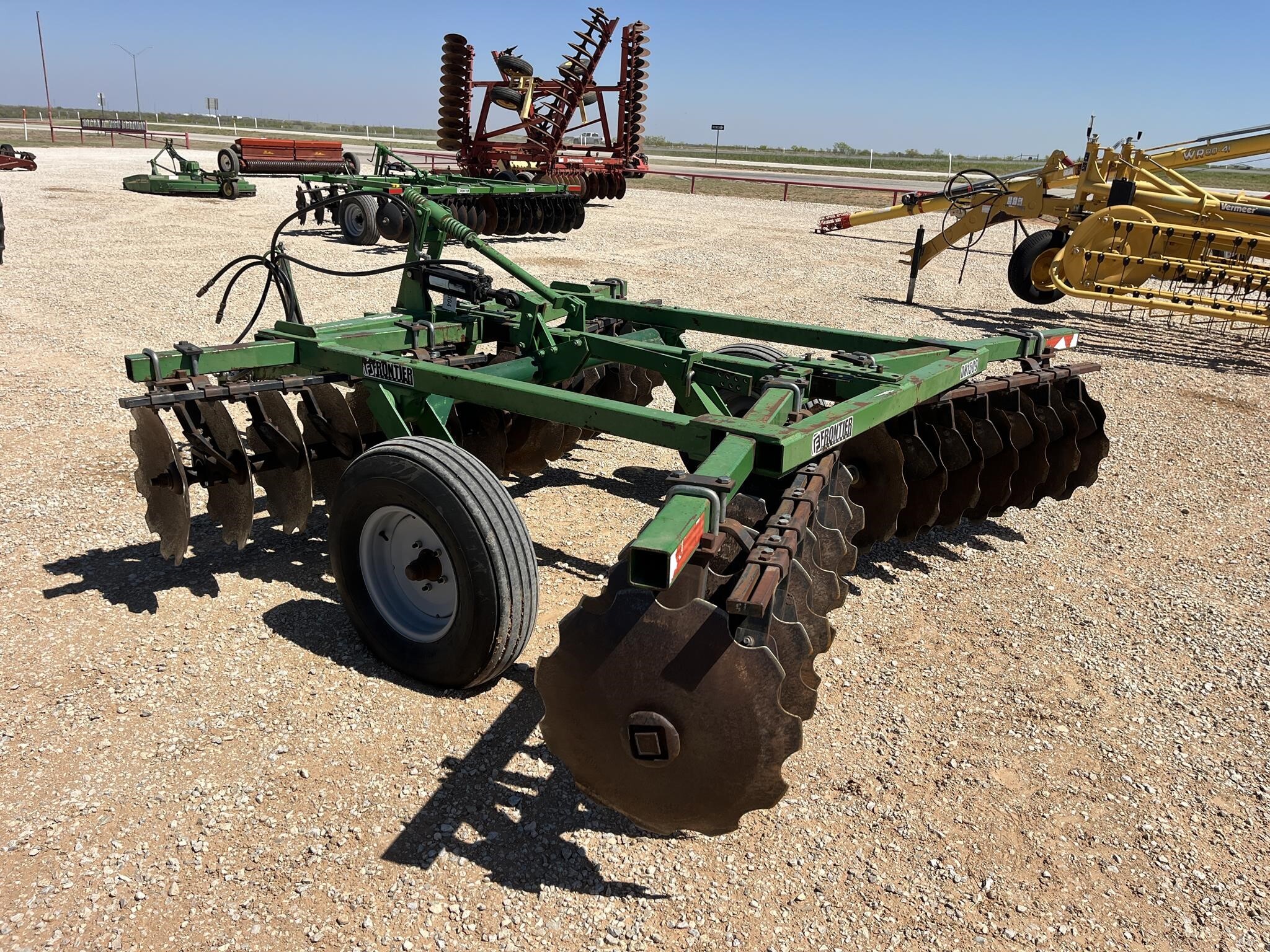 Frontier DH1509 Disk - $6,750 | Machinery Pete