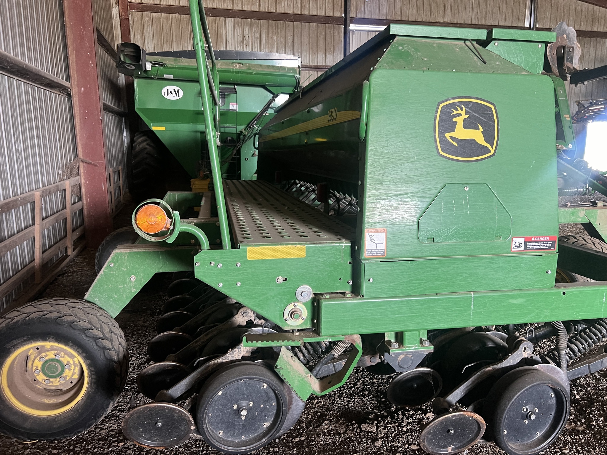 2012 John Deere 1590 Drill