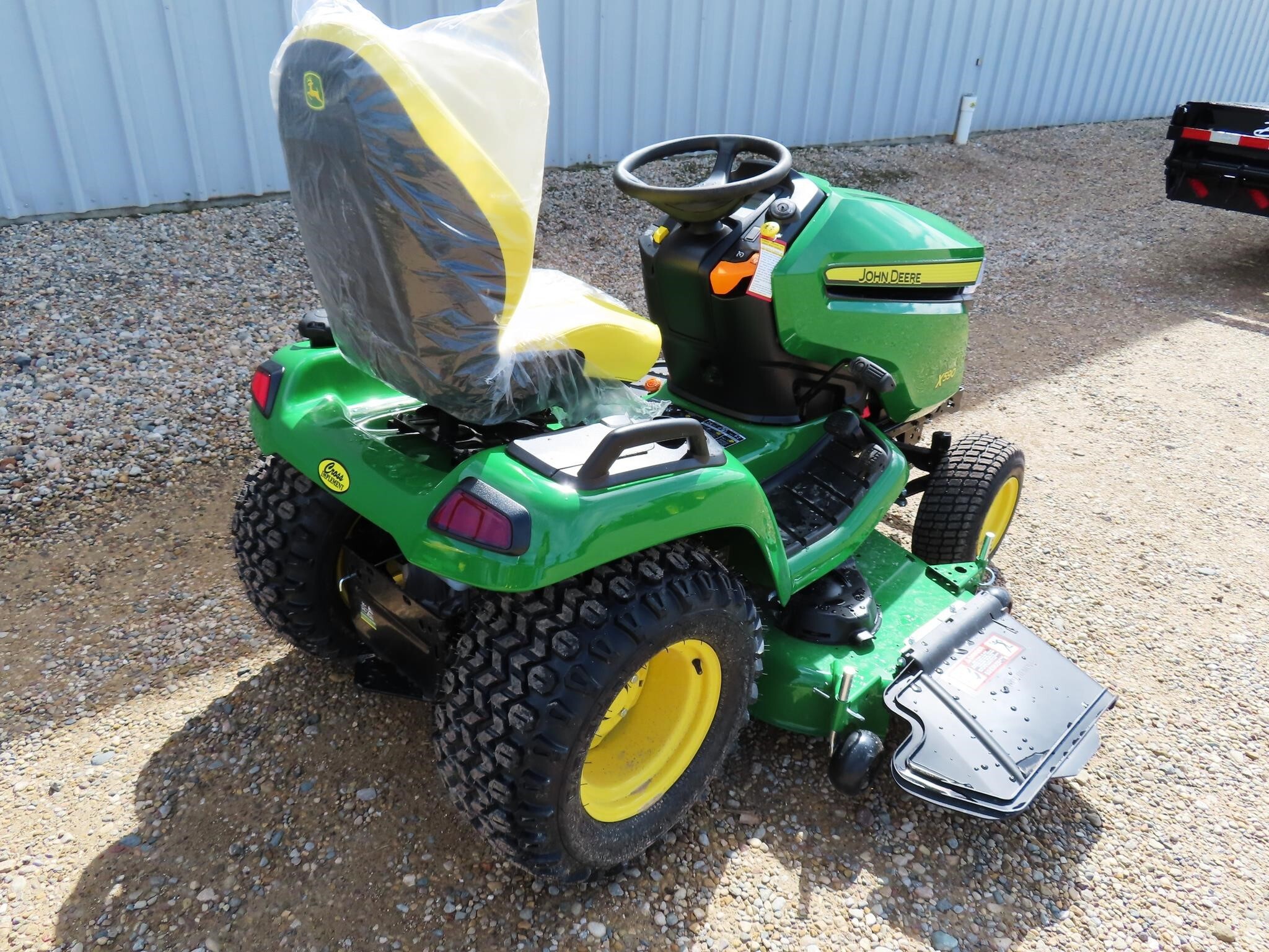 2026 John Deere X590 Lawn Mower