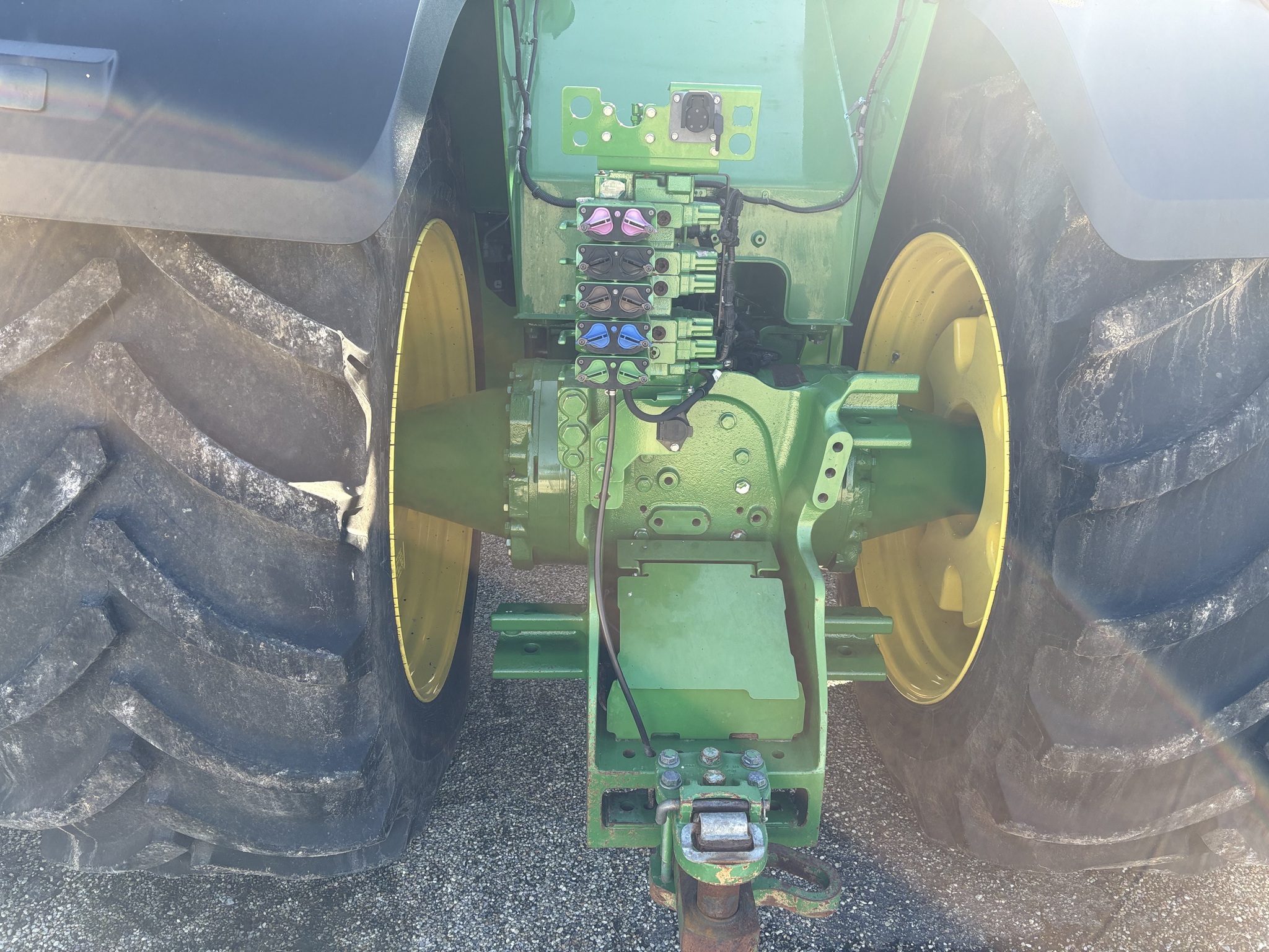 2015 John Deere 9570R Tractor