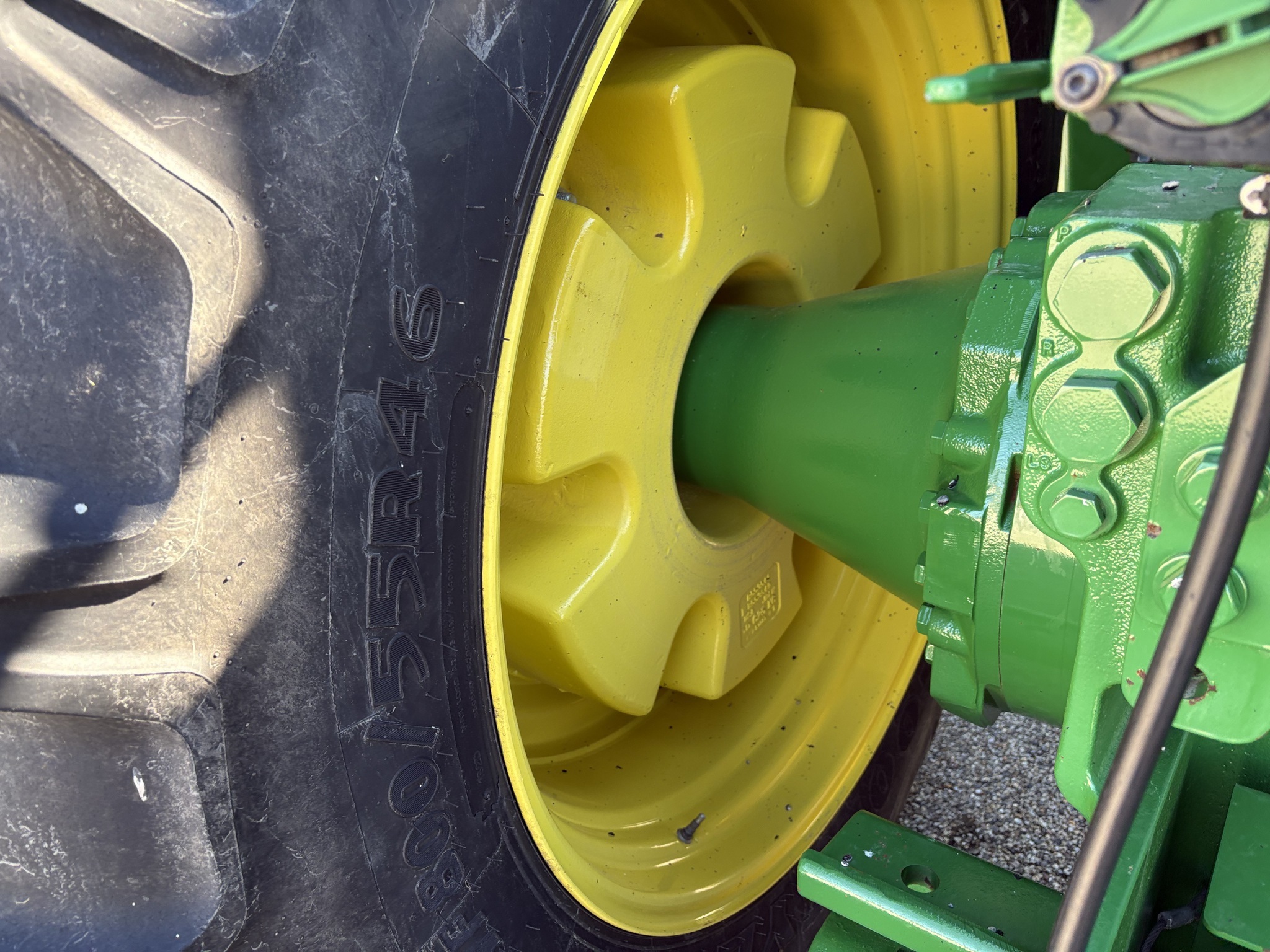 2015 John Deere 9570R Tractor