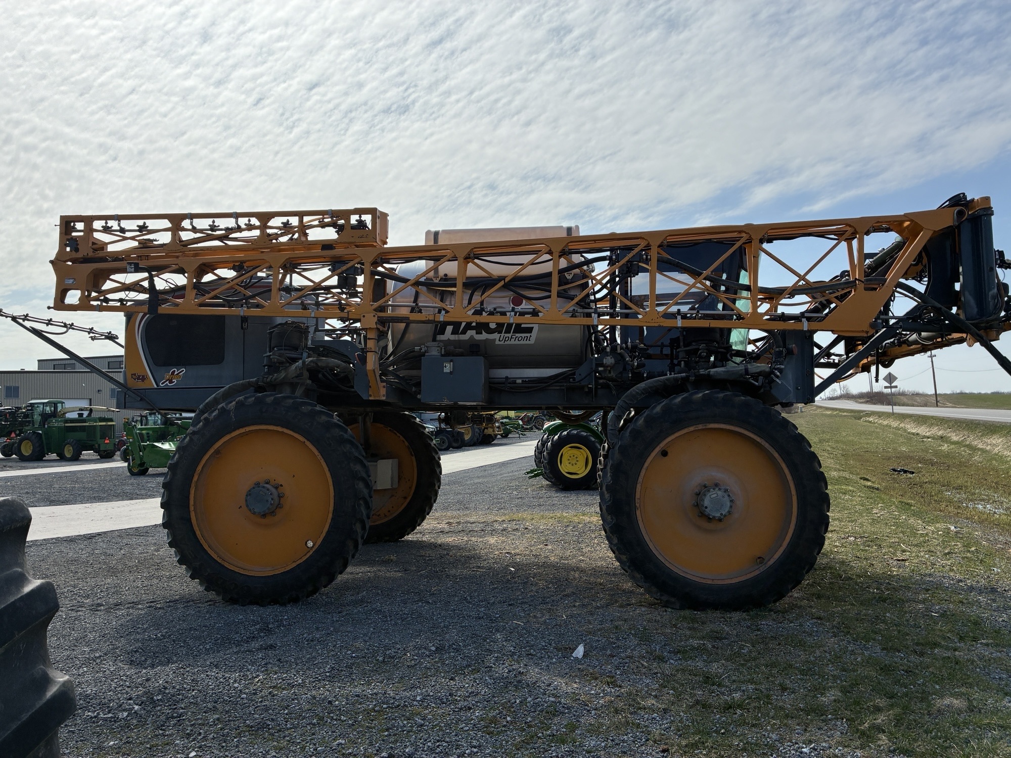 2010 Hagie STS14 Self-Propelled Sprayer