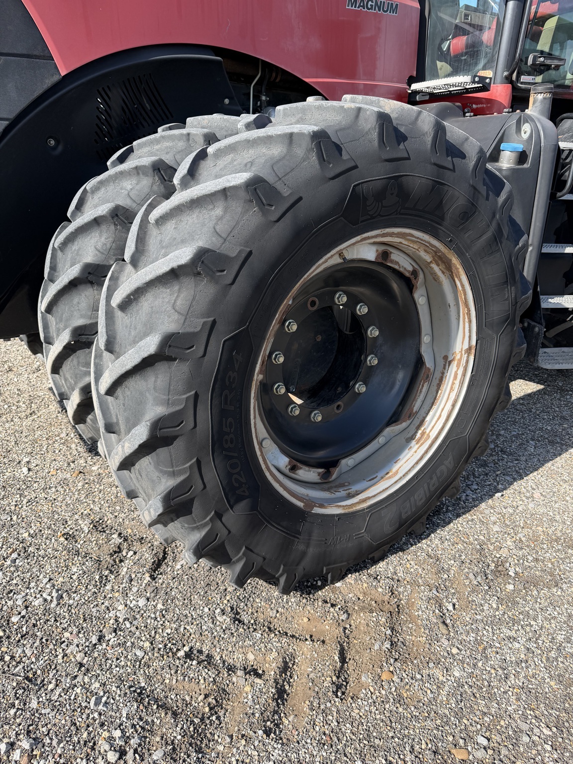 2011 Case IH Magnum 340 Tractor
