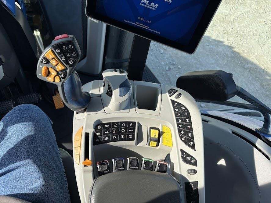 2020 New Holland T8.380 Tractor