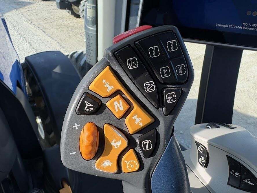 2020 New Holland T8.380 Tractor