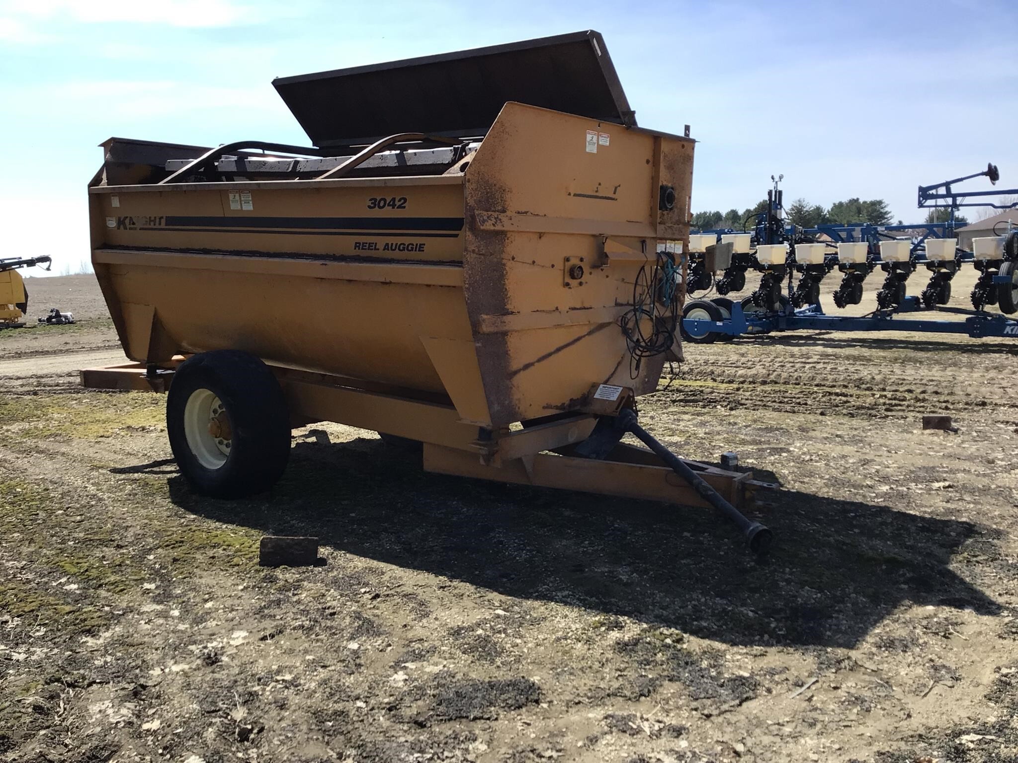  Knight 3042 Grinders and Mixer