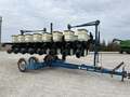 2002 Kinze 3500 Planter