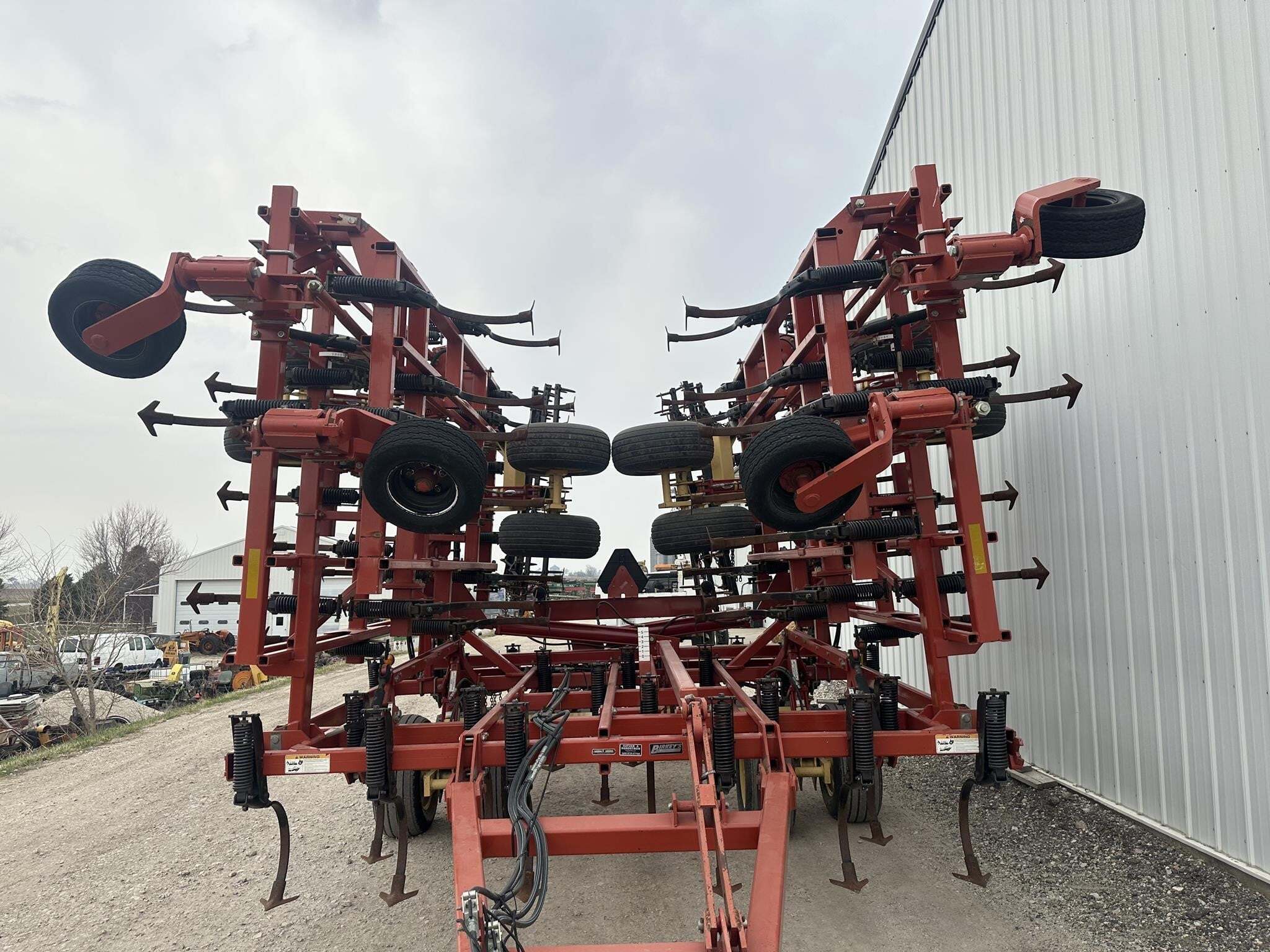 2005 Krause 5630 Field Cultivator