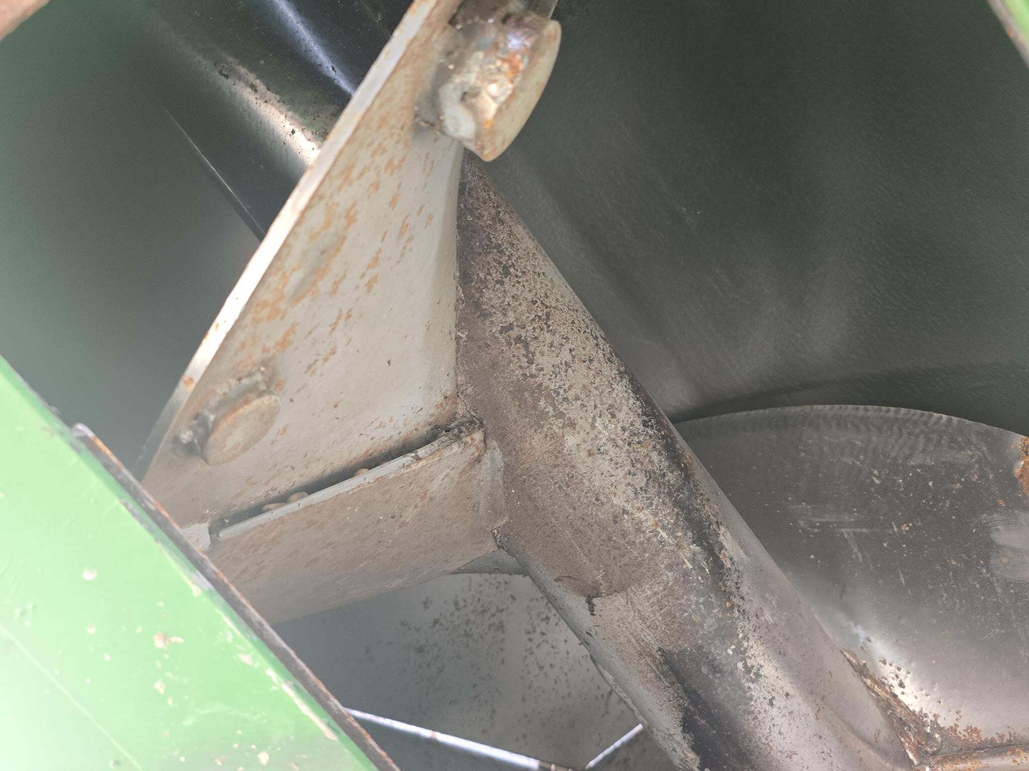  J&M 1000-20 Grain Cart