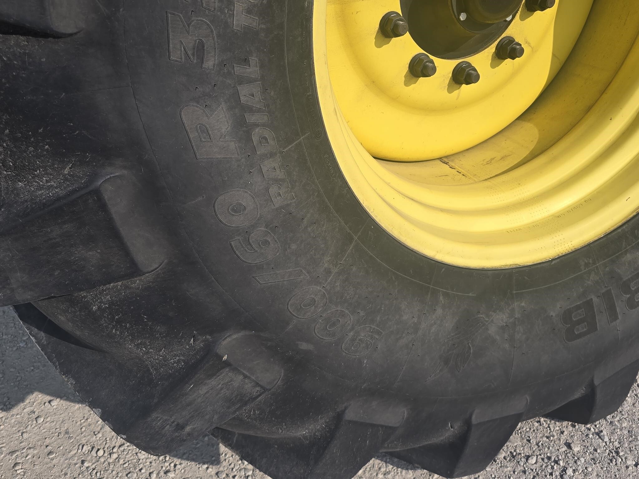  J&M 1000-20 Grain Cart