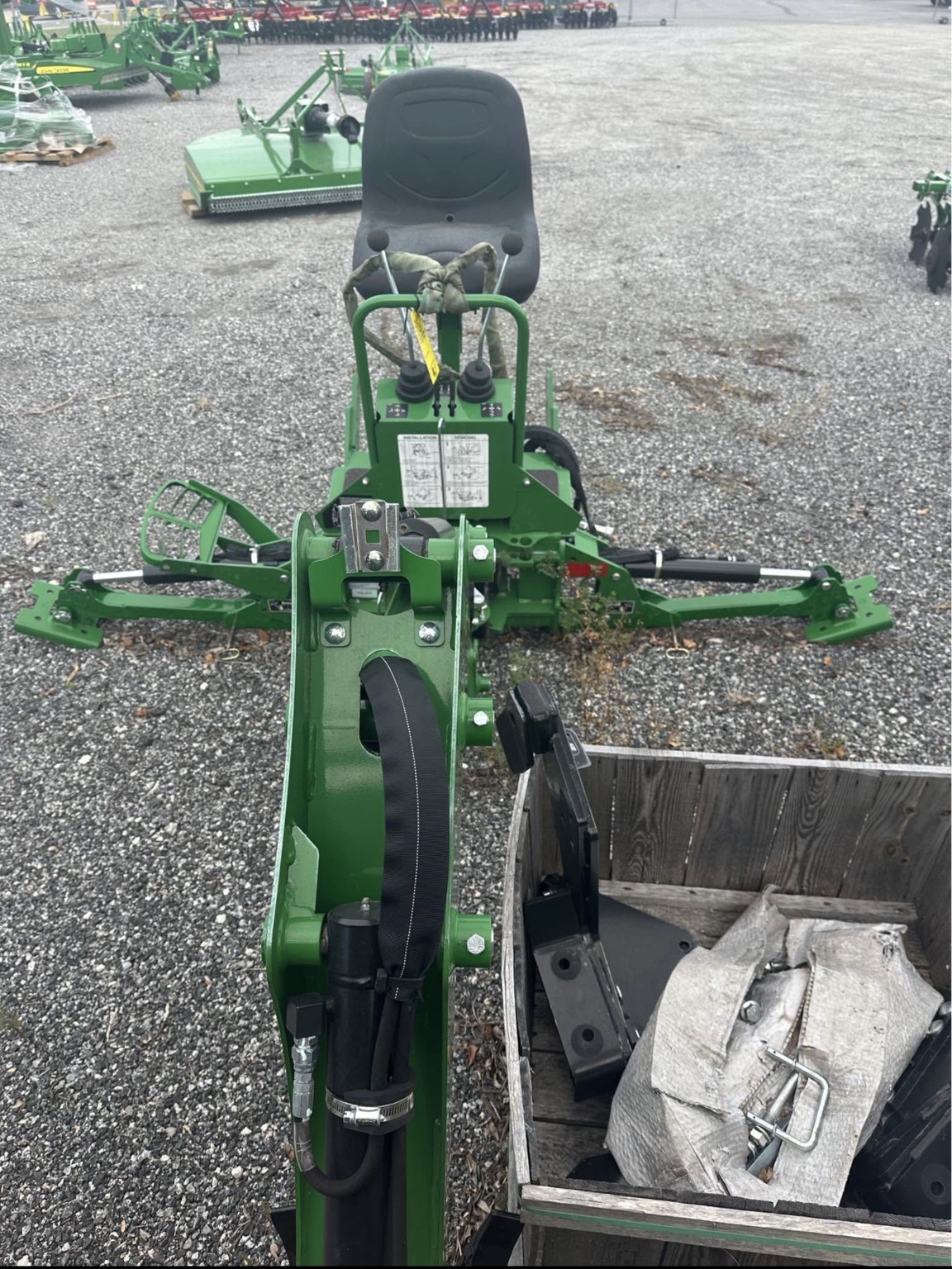  John Deere 270B Backhoe