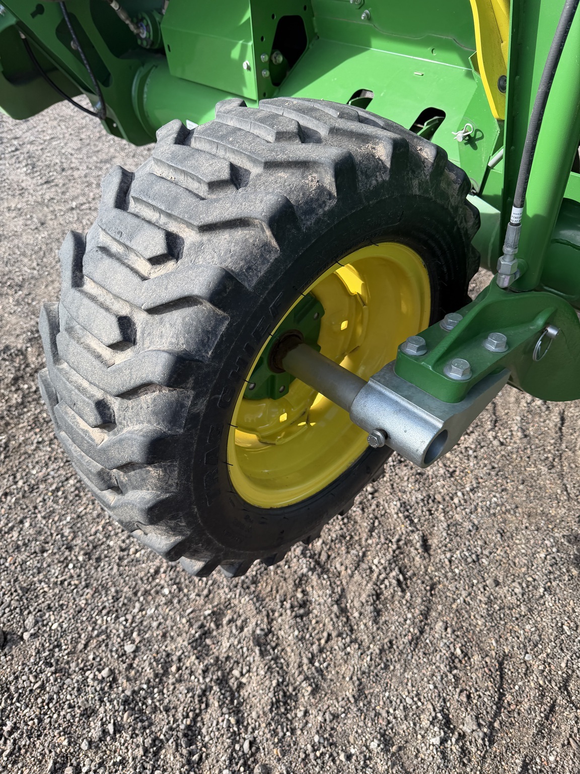 2024 John Deere HD40F Platform
