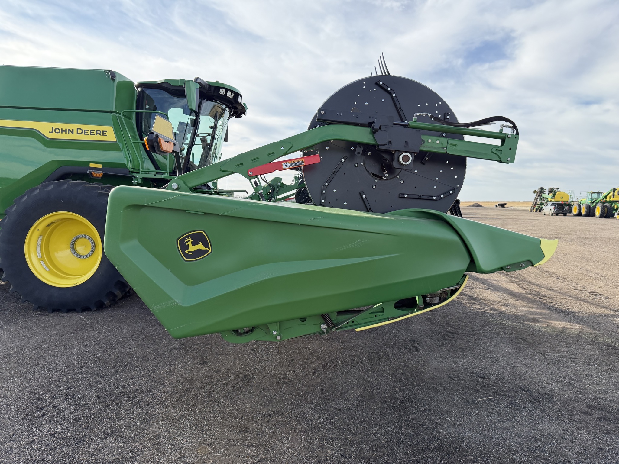 2024 John Deere HD40F Platform