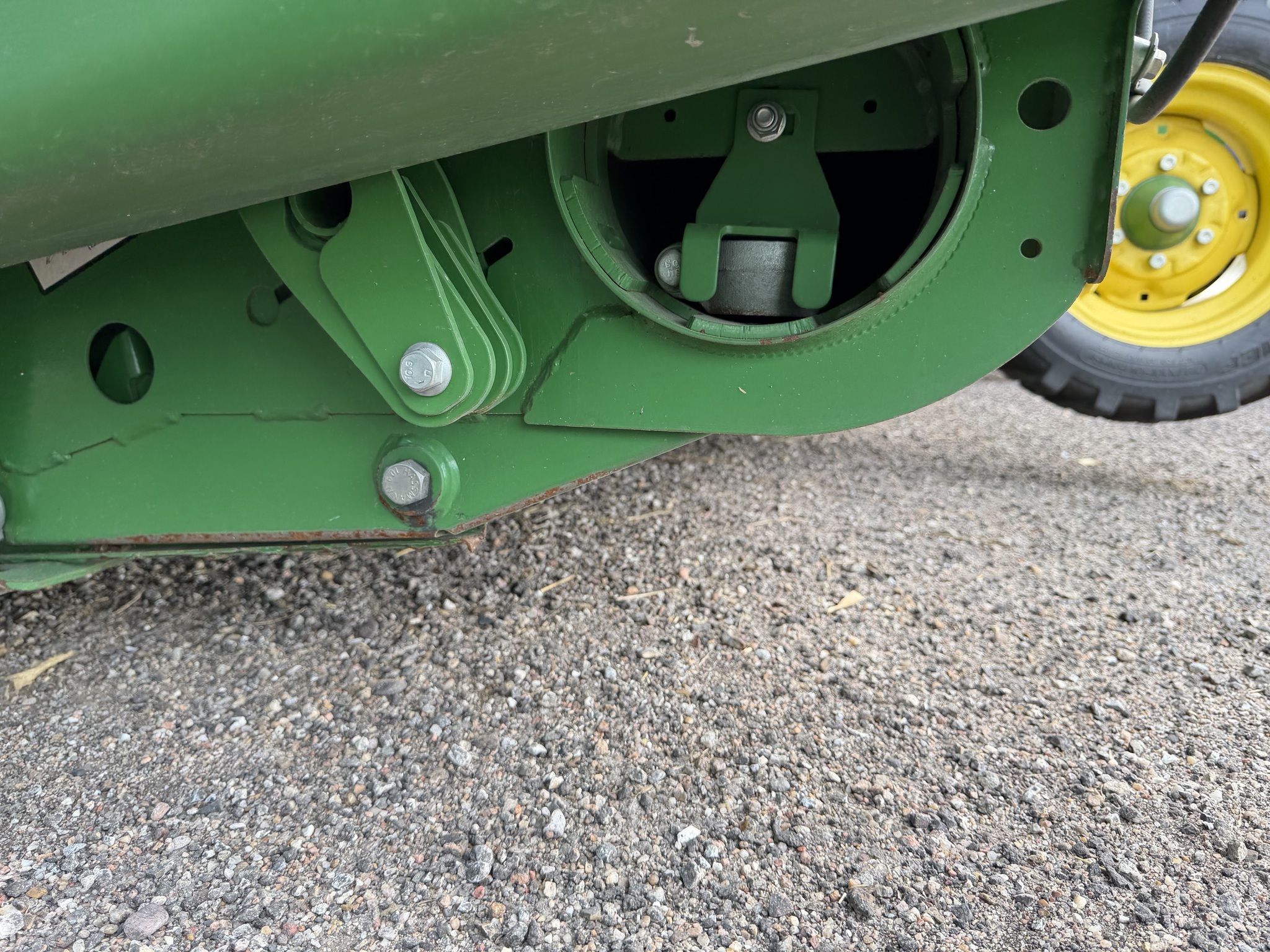 2024 John Deere HD40F Platform